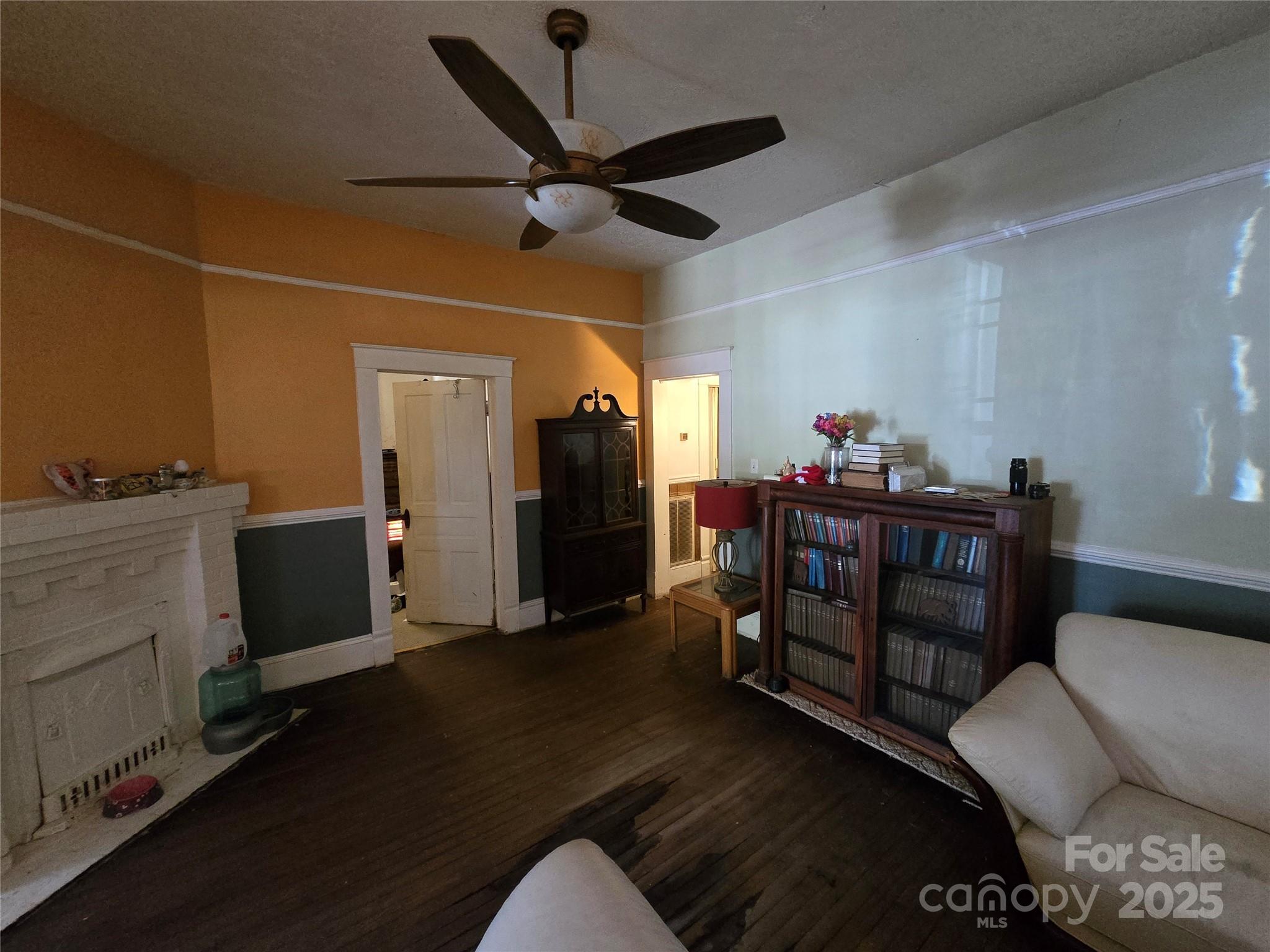 509 5th Street Unit: 5