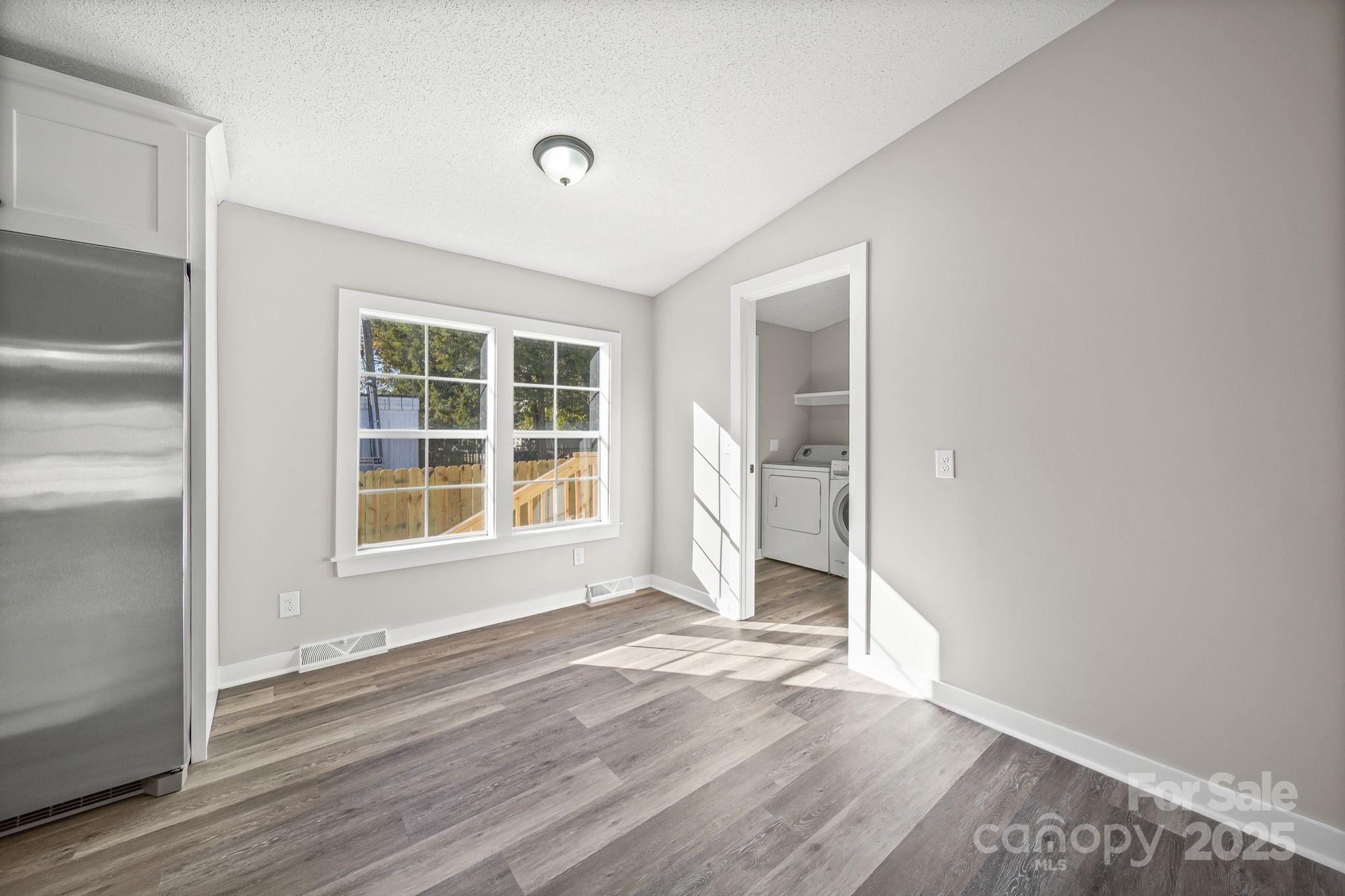 2008 Woodlawn Street