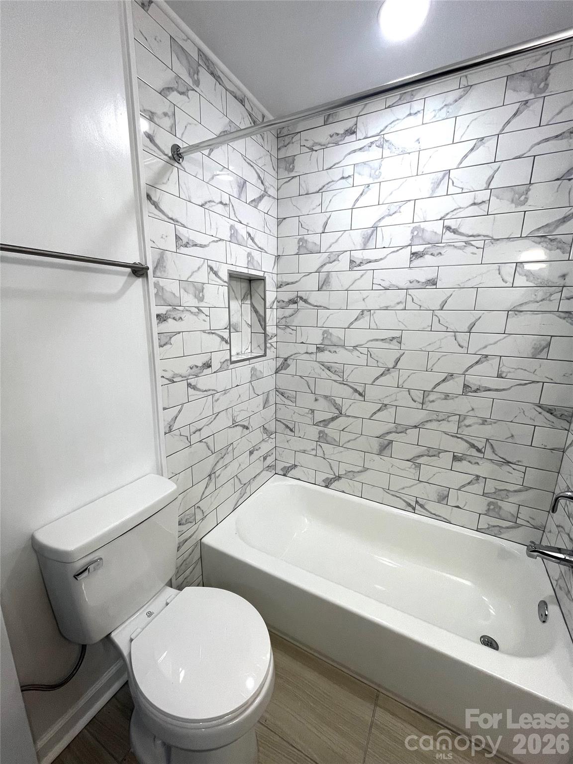 711 S Jackson Street Unit: 101