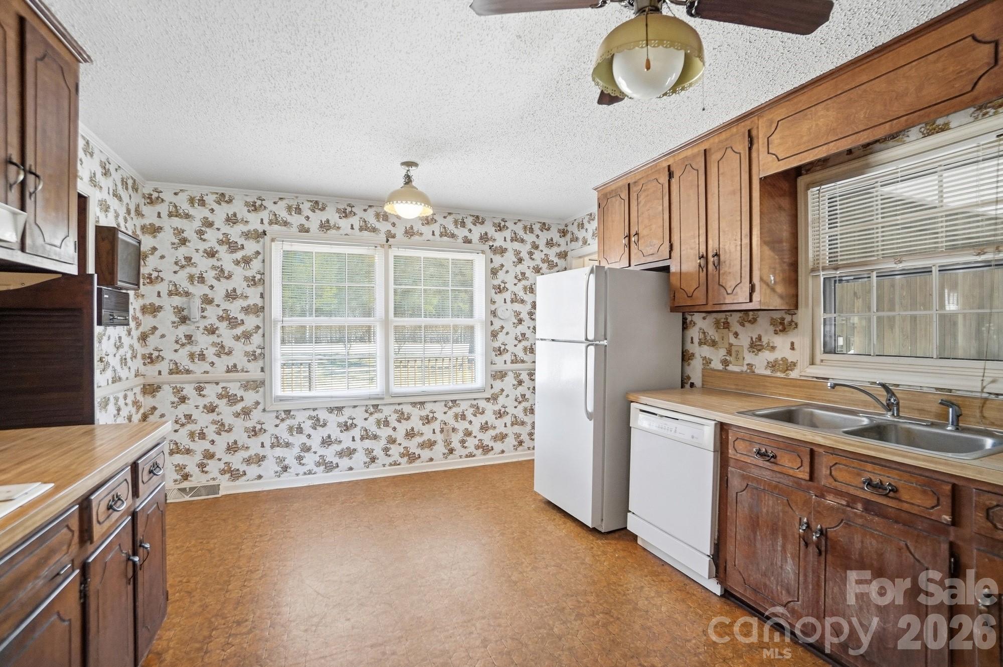 3400 Cline School Road