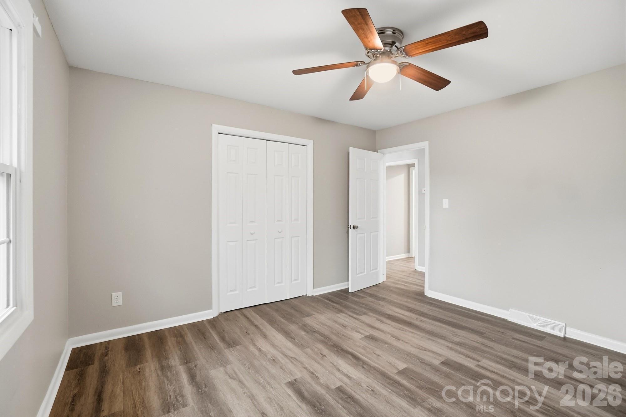 25 American Avenue NE