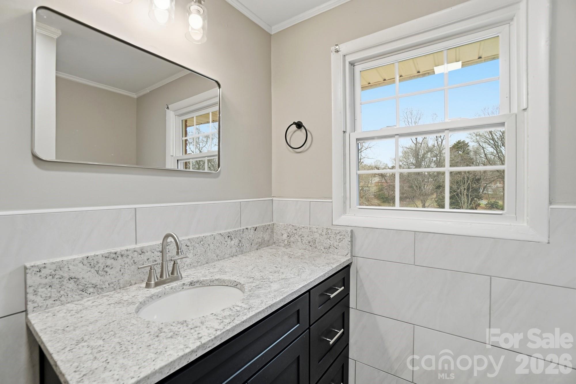 25 American Avenue NE