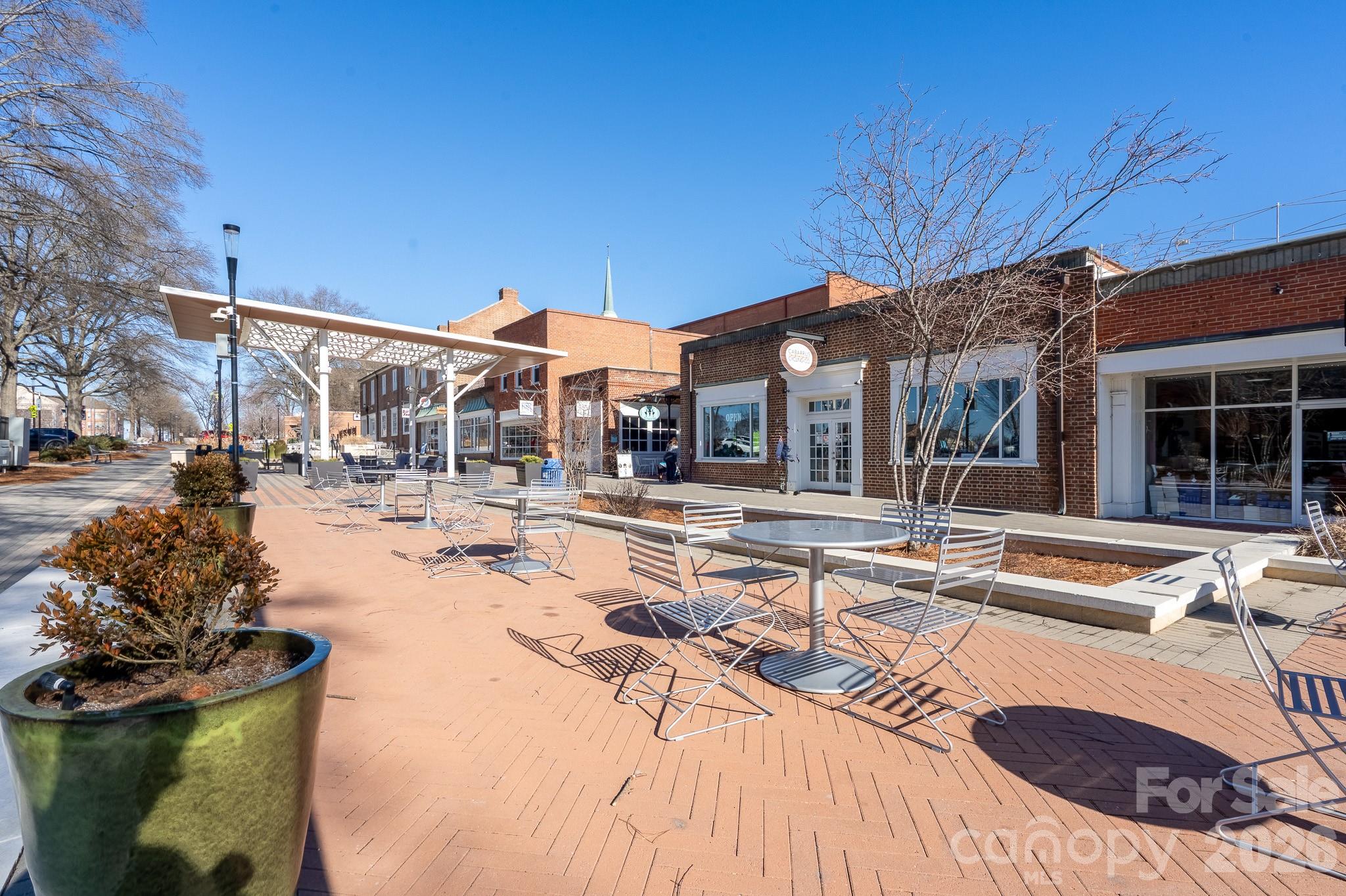 200 Martin Luther King Jr Avenue