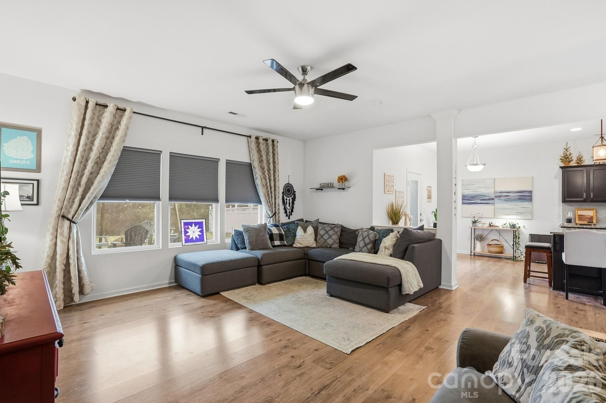 333 Whispering Hills Drive Unit: 62A