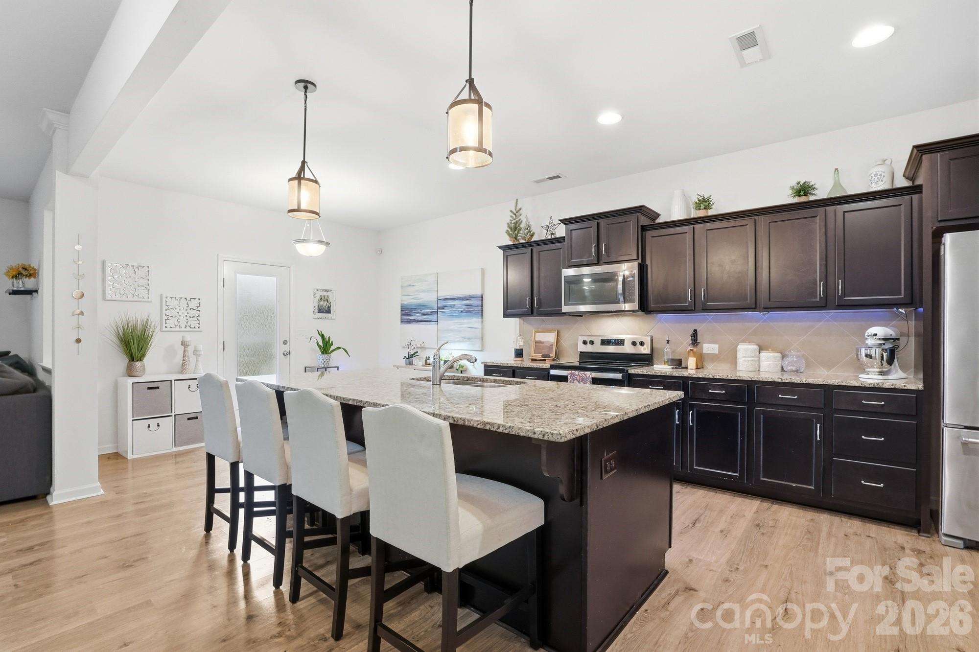 333 Whispering Hills Drive Unit: 62A