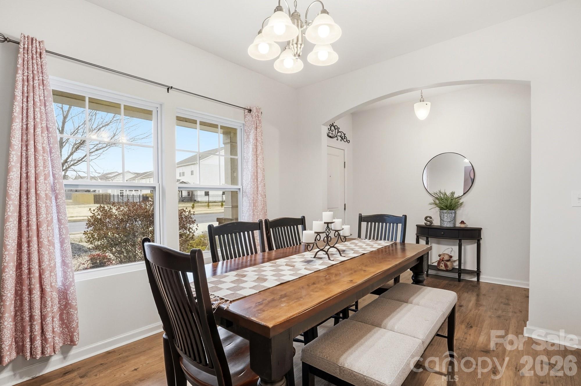 333 Whispering Hills Drive Unit: 62A