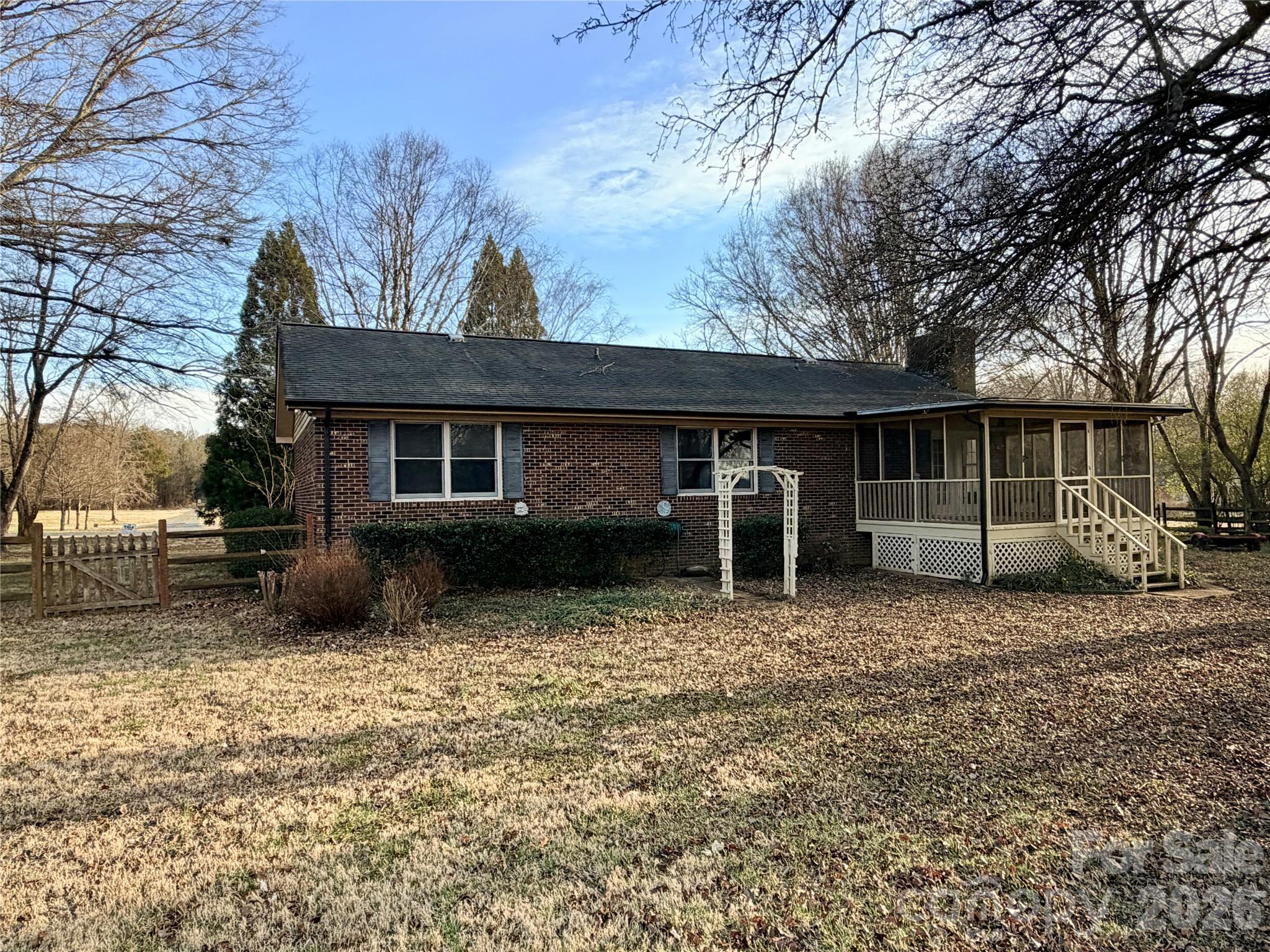 8422 Wonderwood Lane