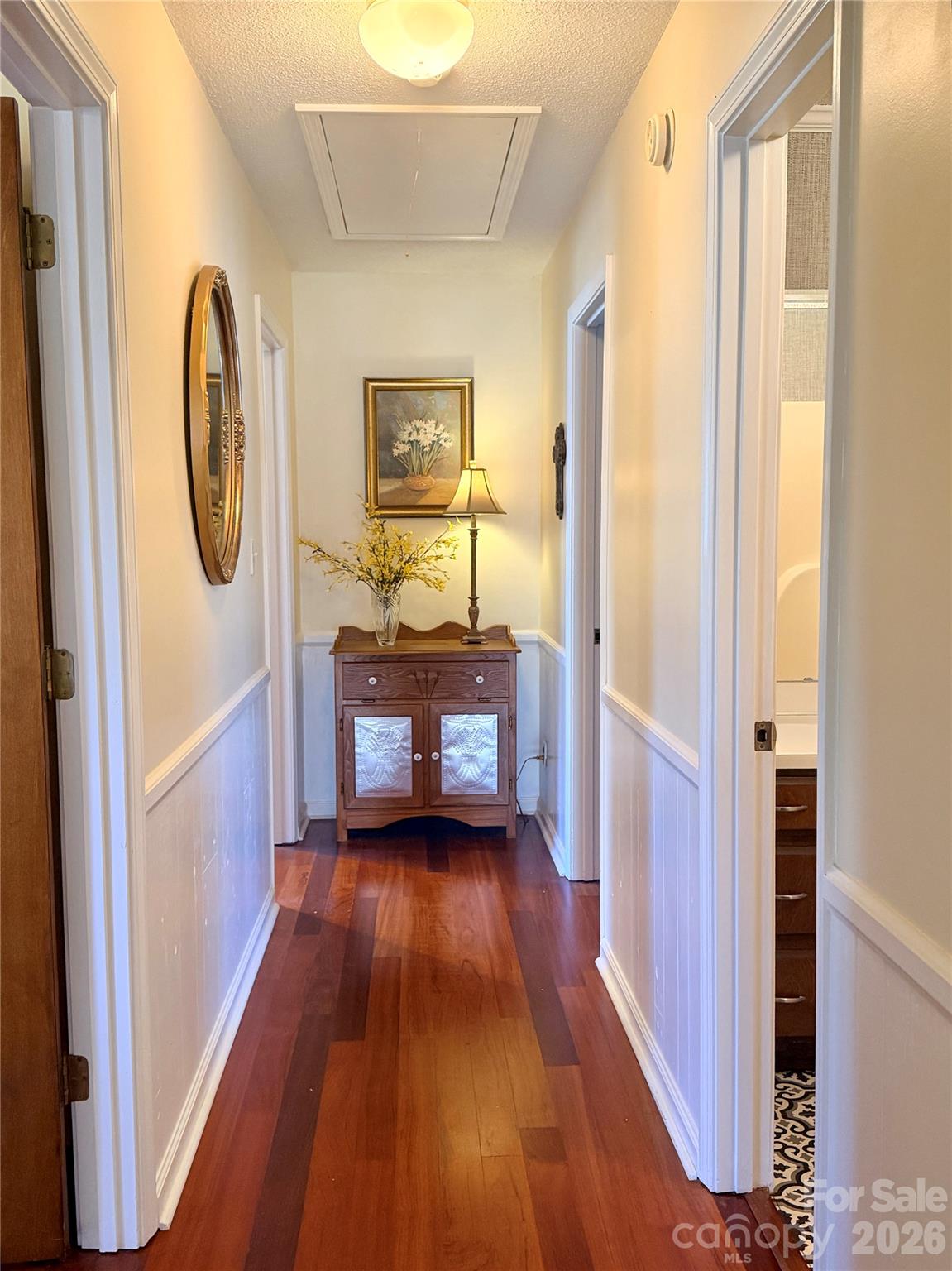 8422 Wonderwood Lane