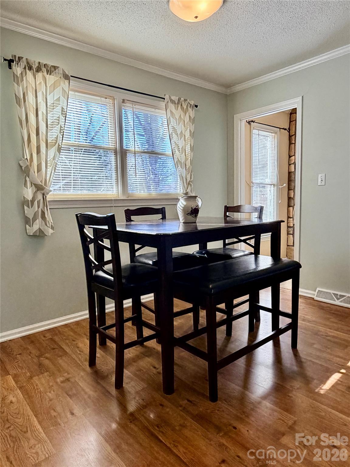 8422 Wonderwood Lane