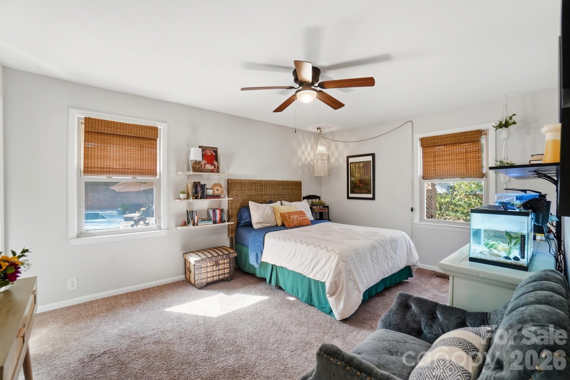 5334 Shoreview Drive