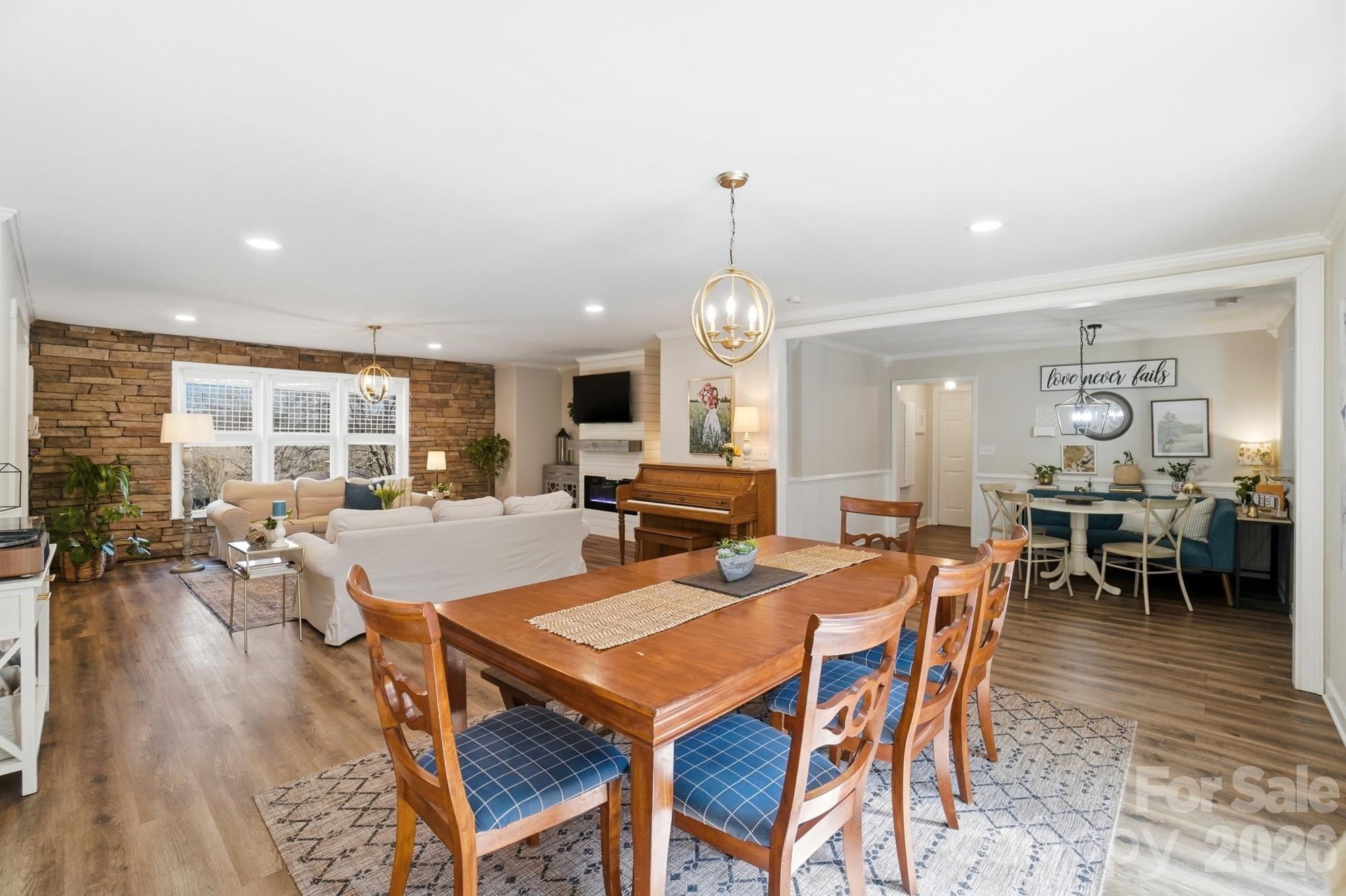 5334 Shoreview Drive