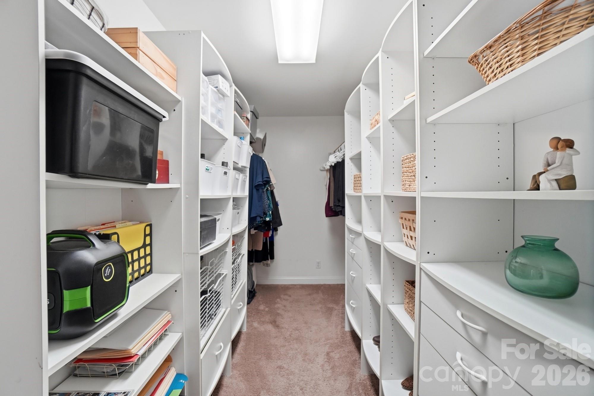 5334 Shoreview Drive