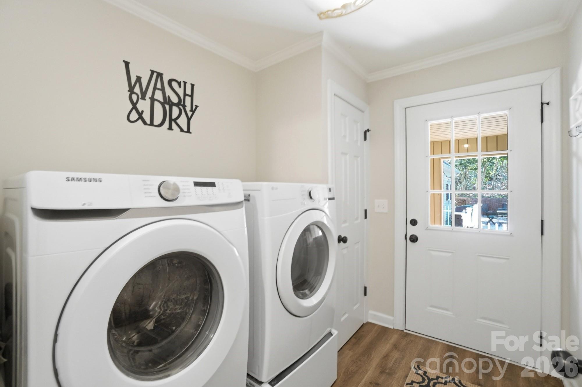 5334 Shoreview Drive