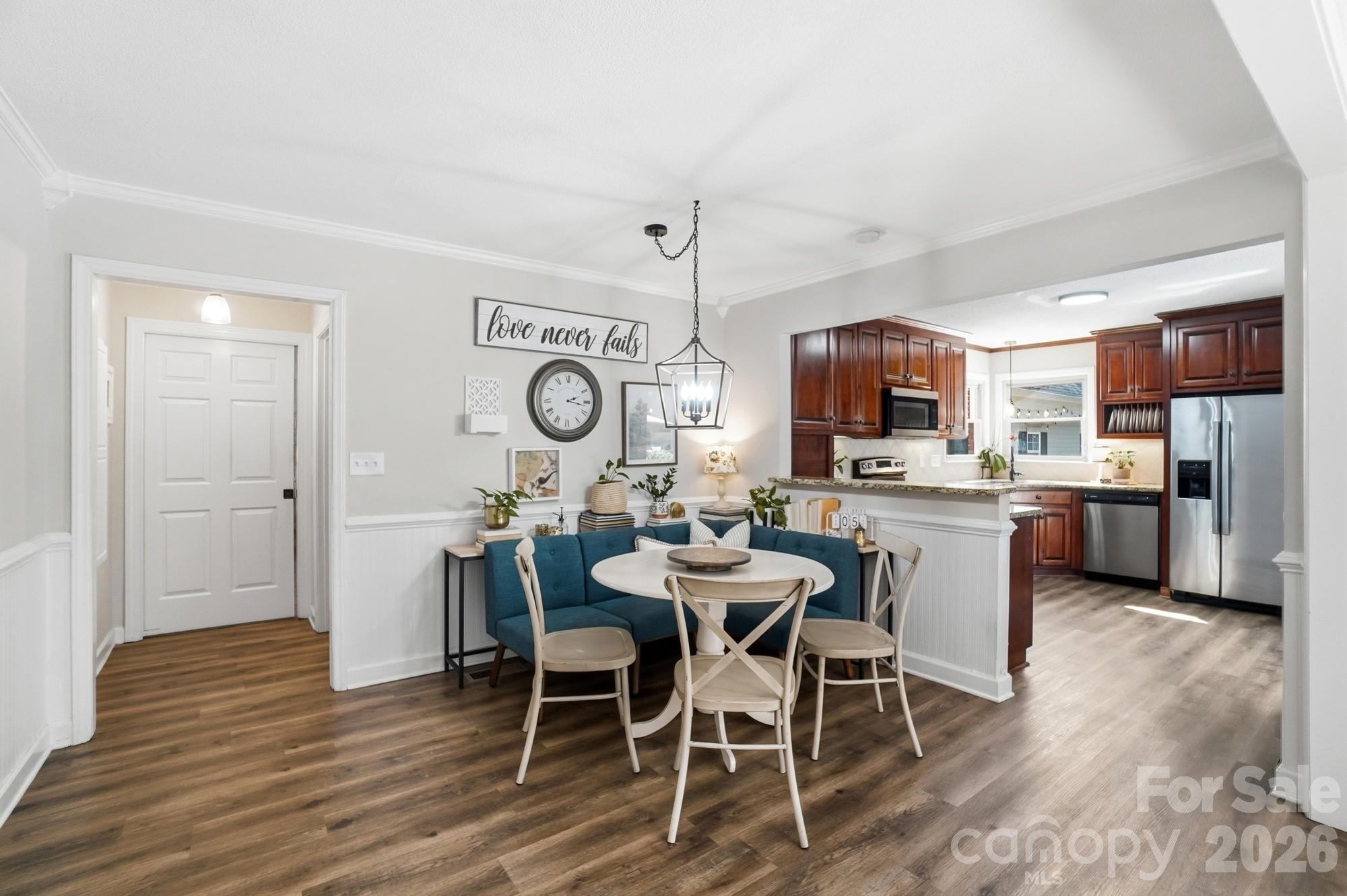 5334 Shoreview Drive