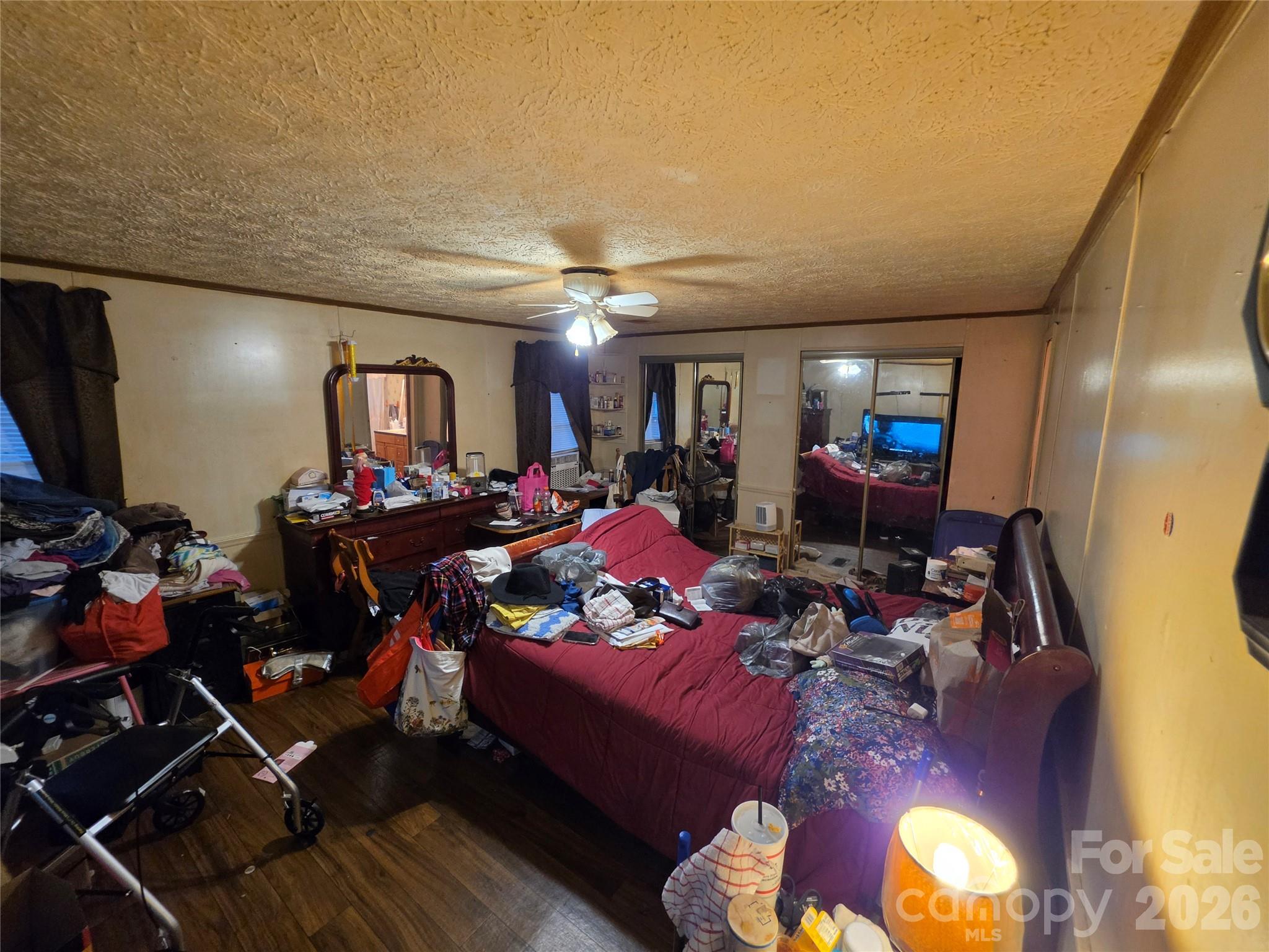 1054 Benjaman Drive Unit: 92