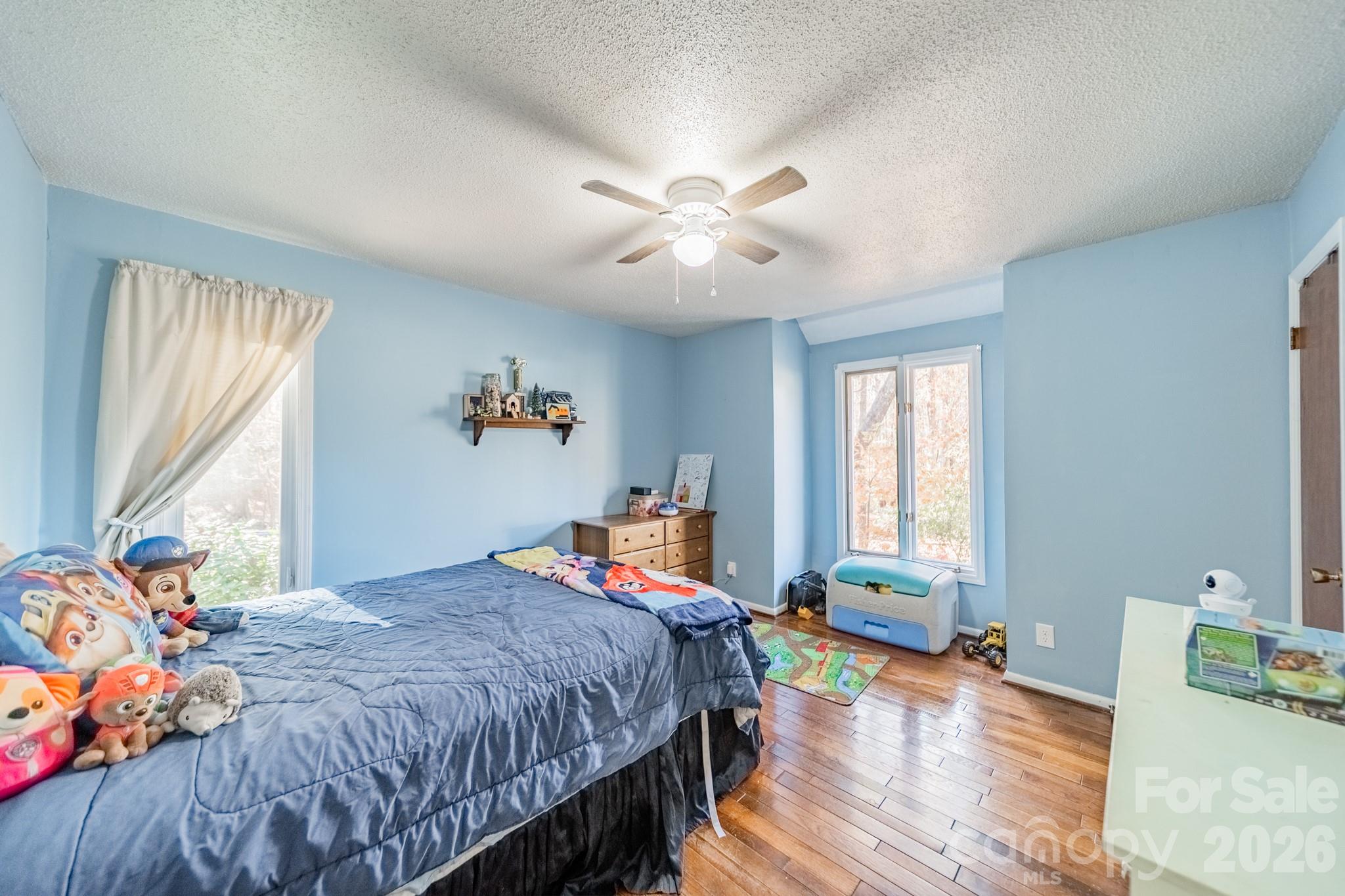 6524 The Little Road