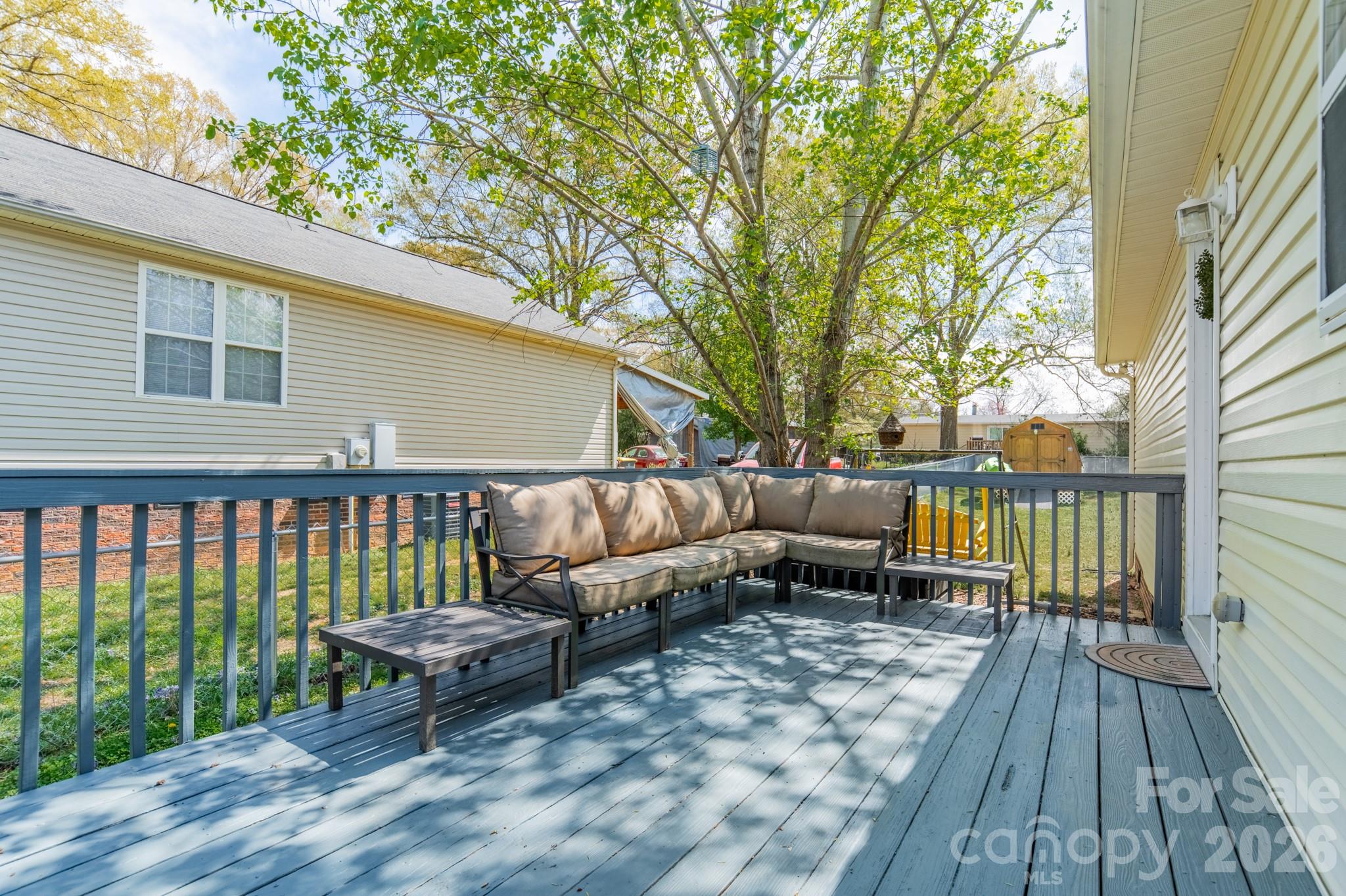 1015 S Walnut Street