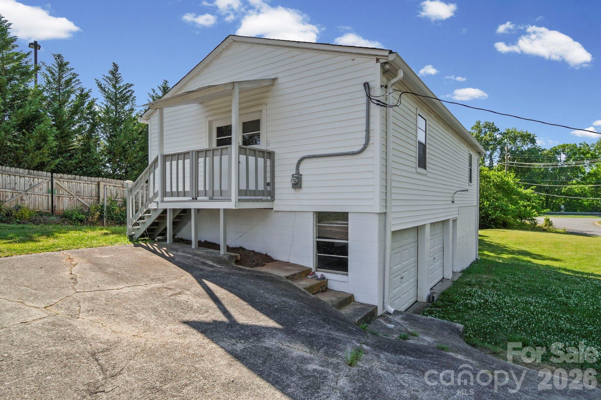 708 N Bostian Street