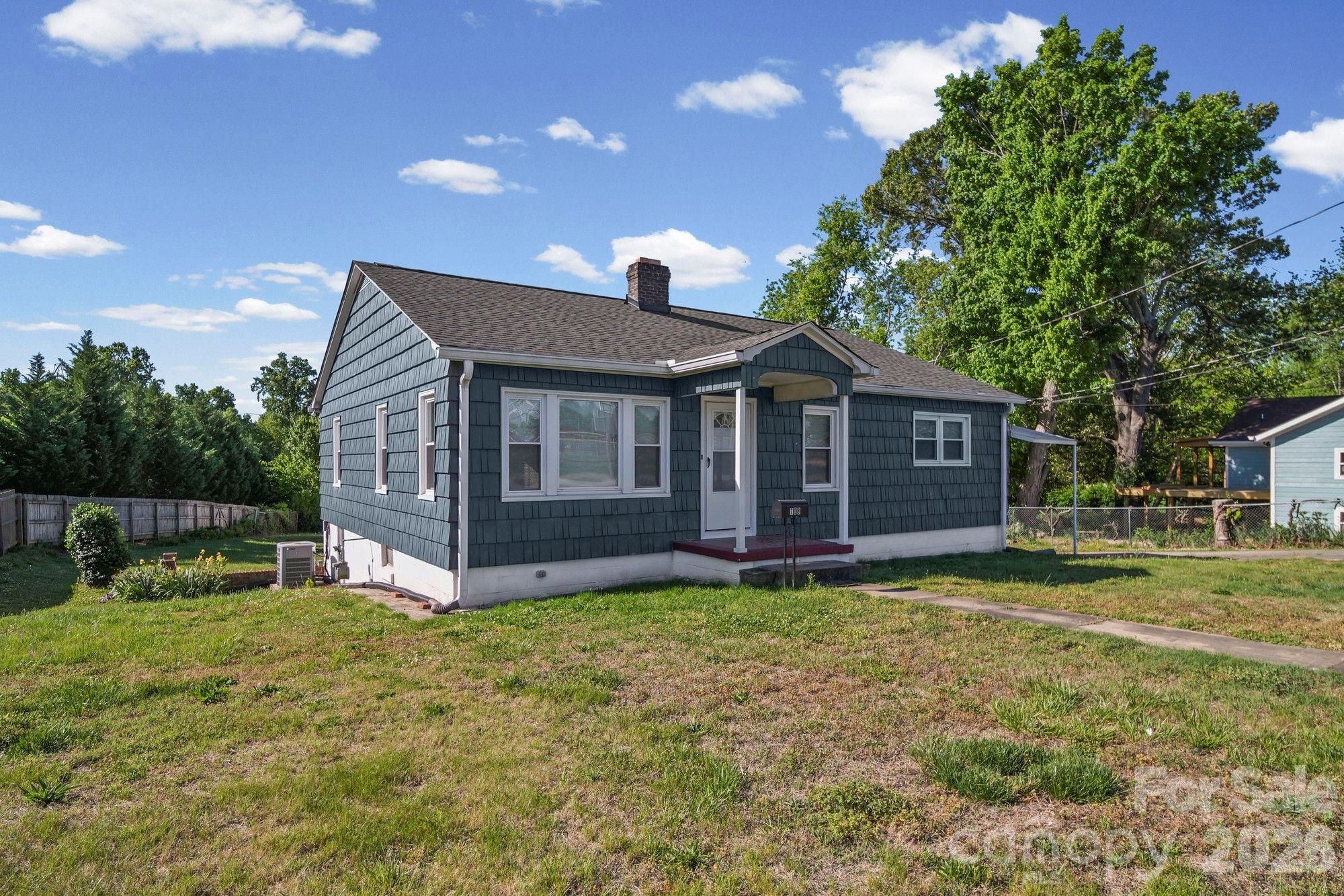708 N Bostian Street