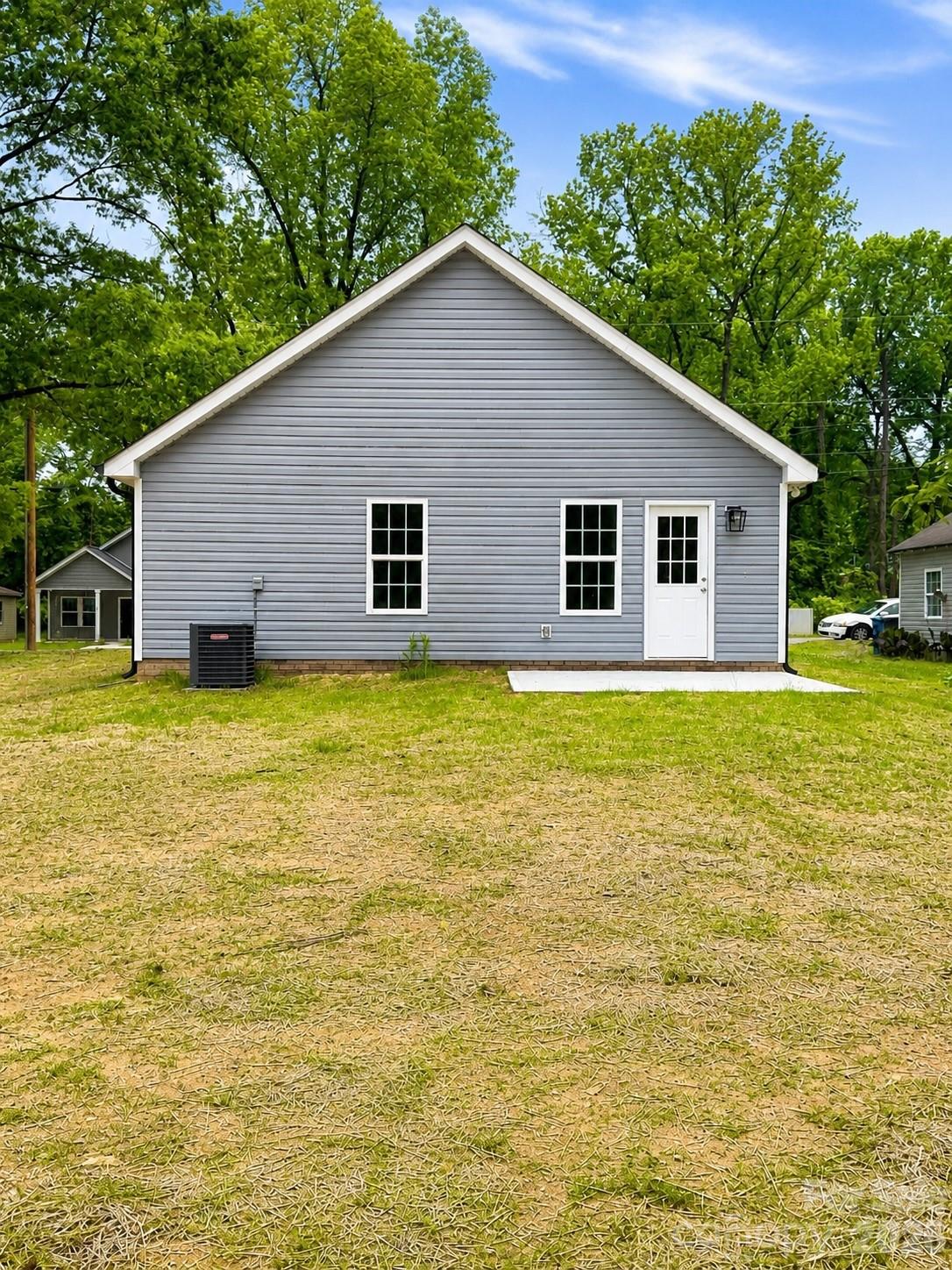 1134 Grady Street