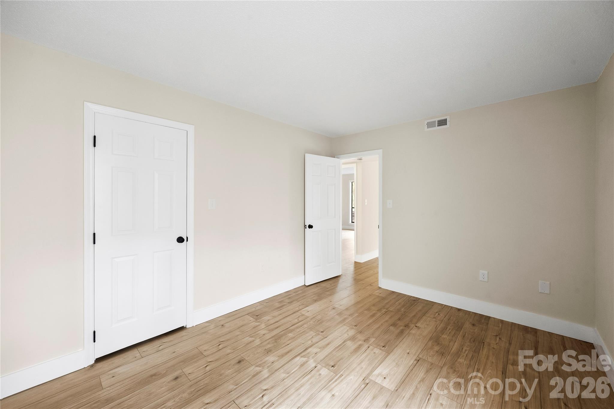 7204 Winery Lane