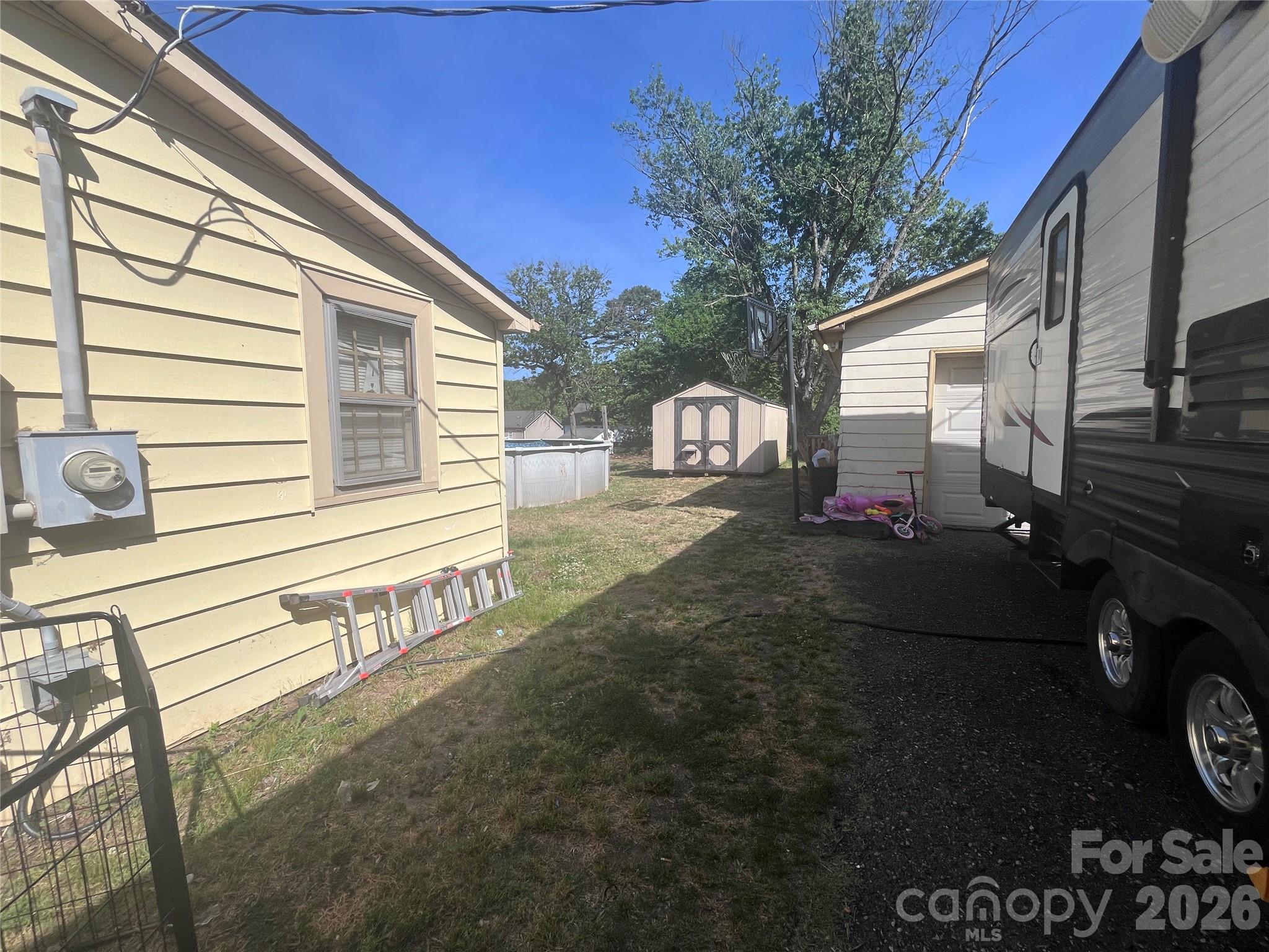 402 Easy Street