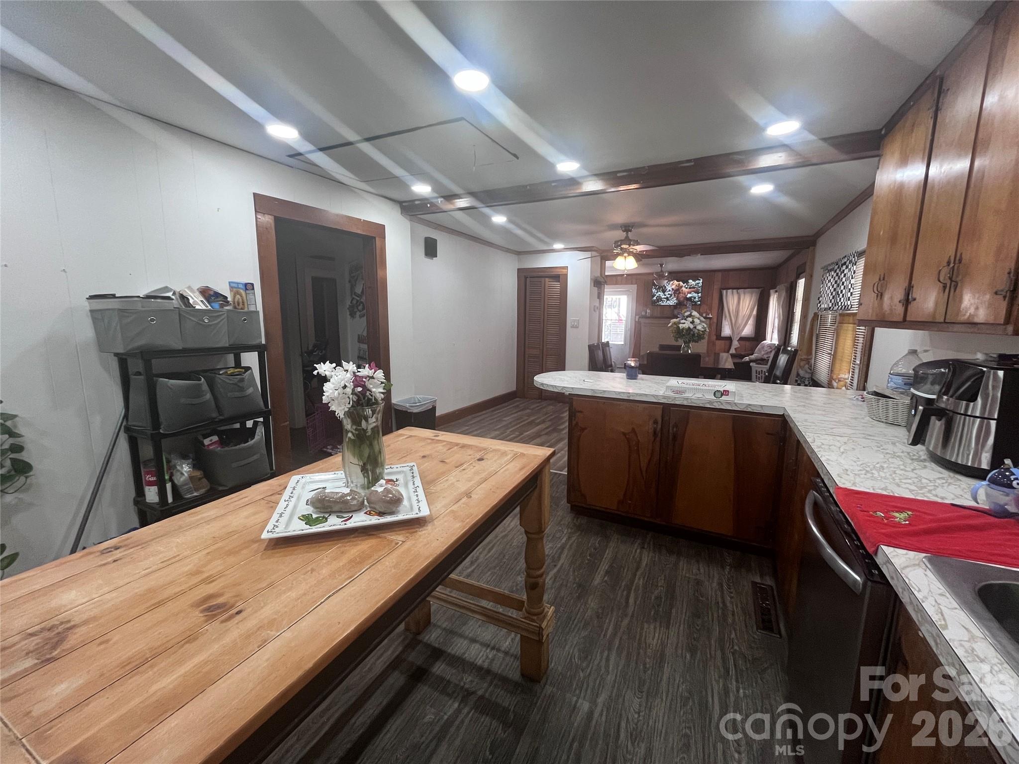 402 Easy Street