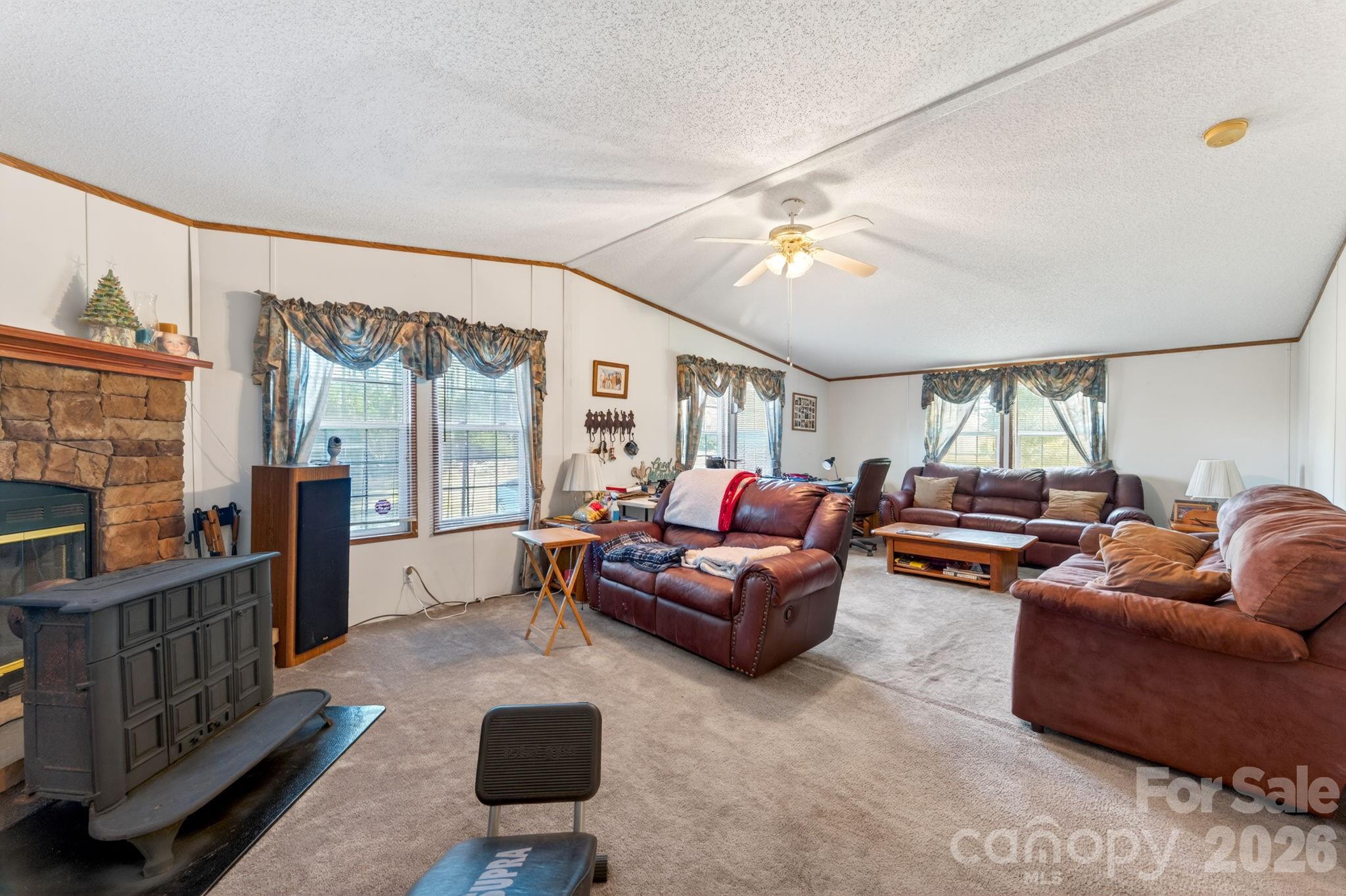 11445 Hwy 742 Highway N