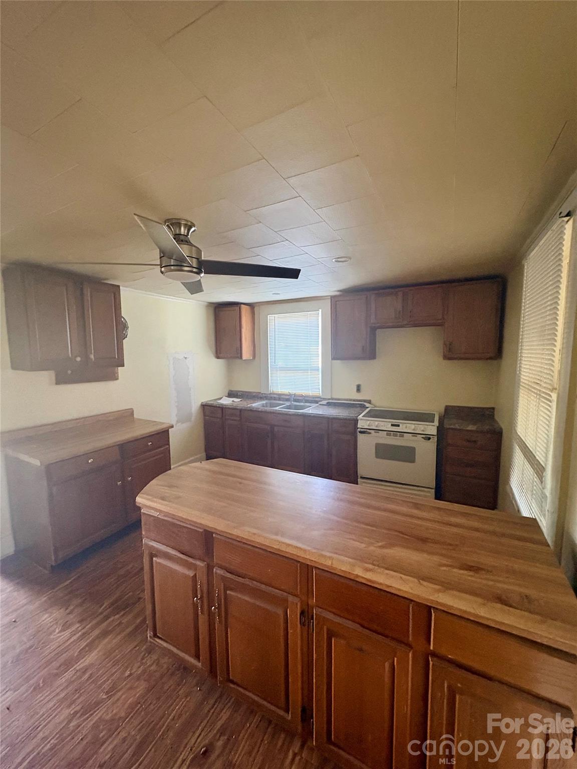 1105 John Miller Road