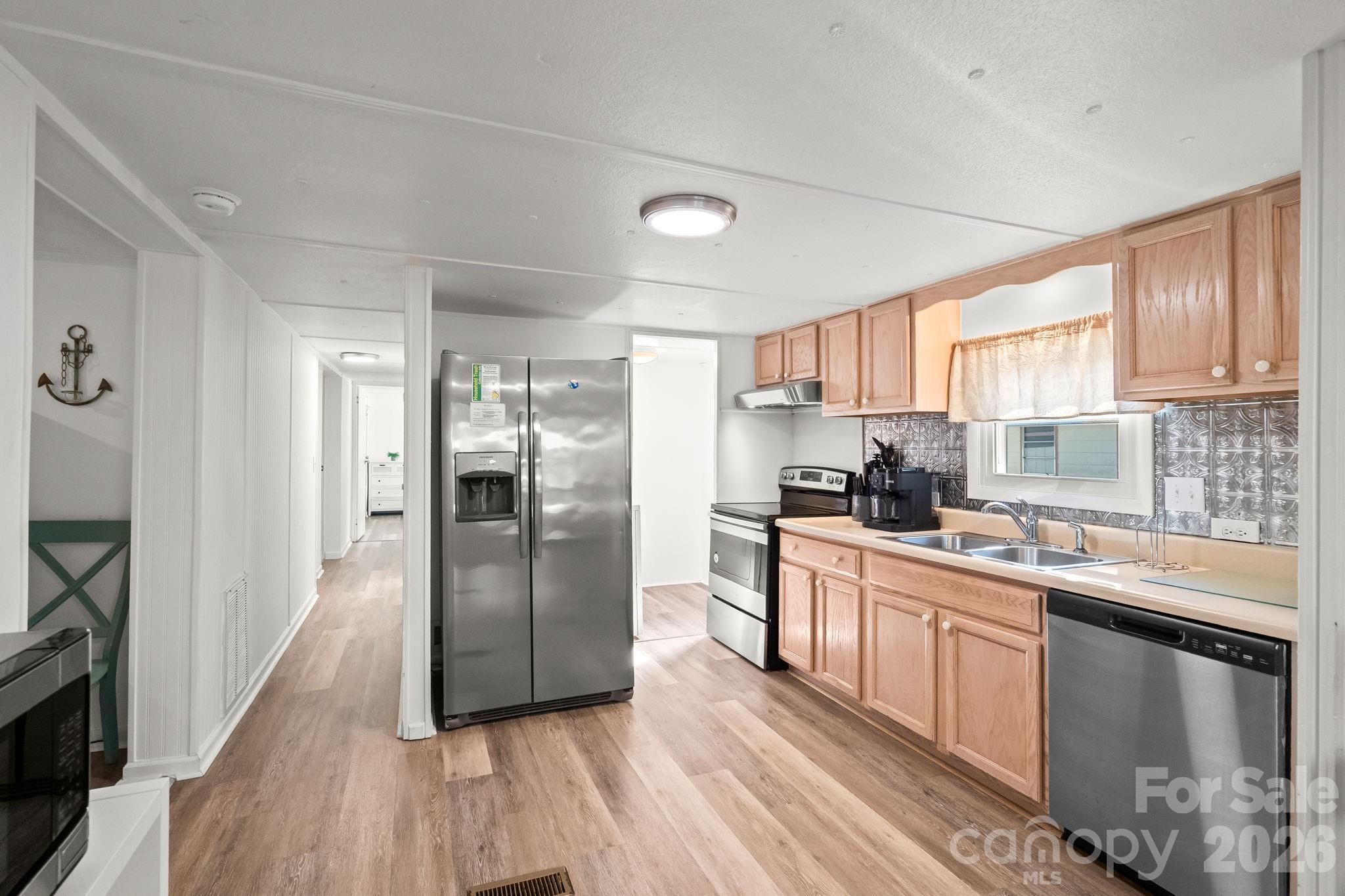 6011 S Kings Highway Unit: MH64