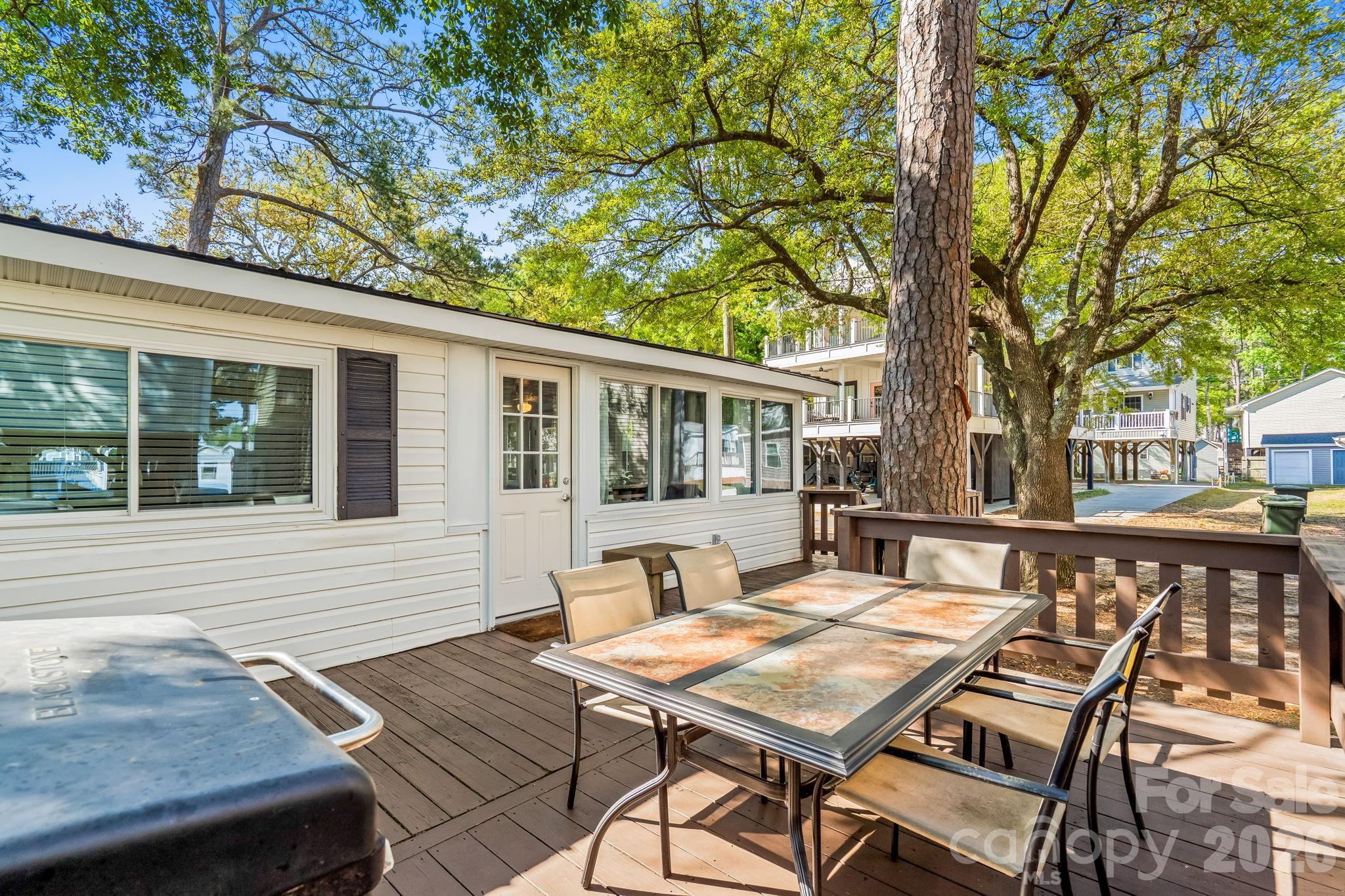 6011 S Kings Highway Unit: MH64