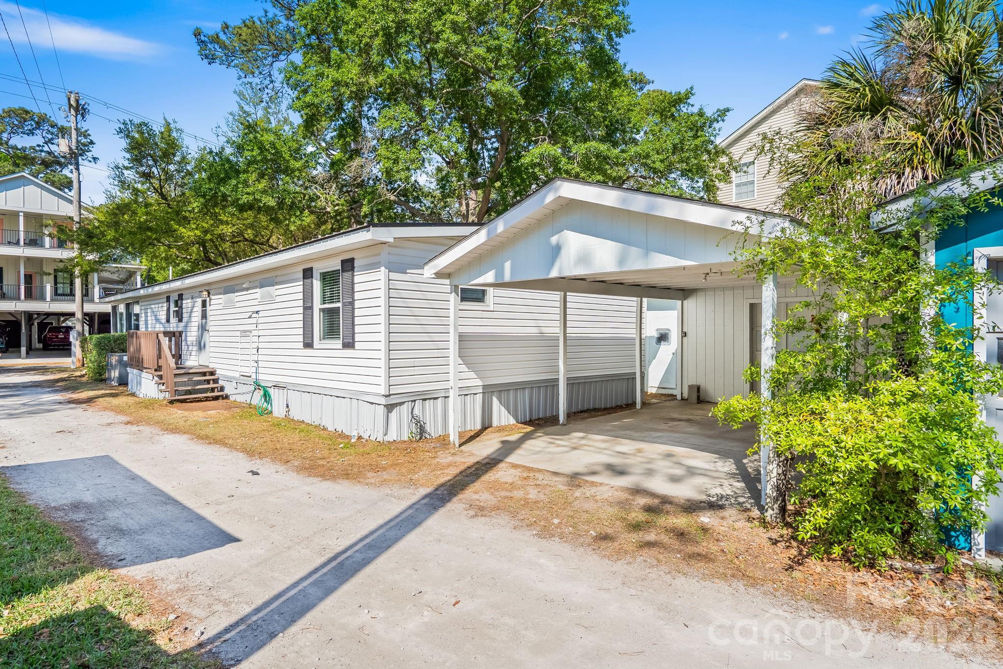6011 S Kings Highway Unit: MH64