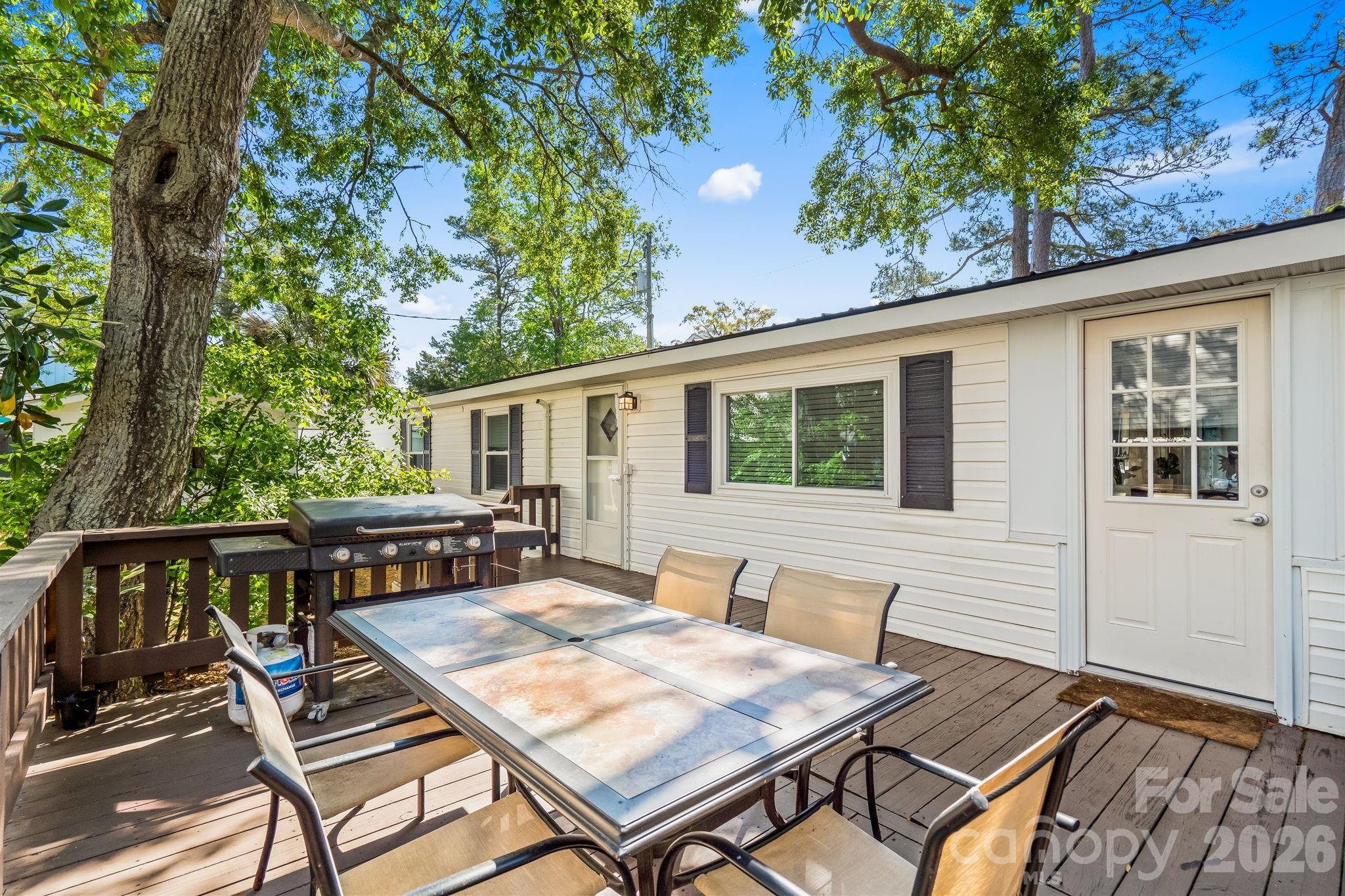 6011 S Kings Highway Unit: MH64