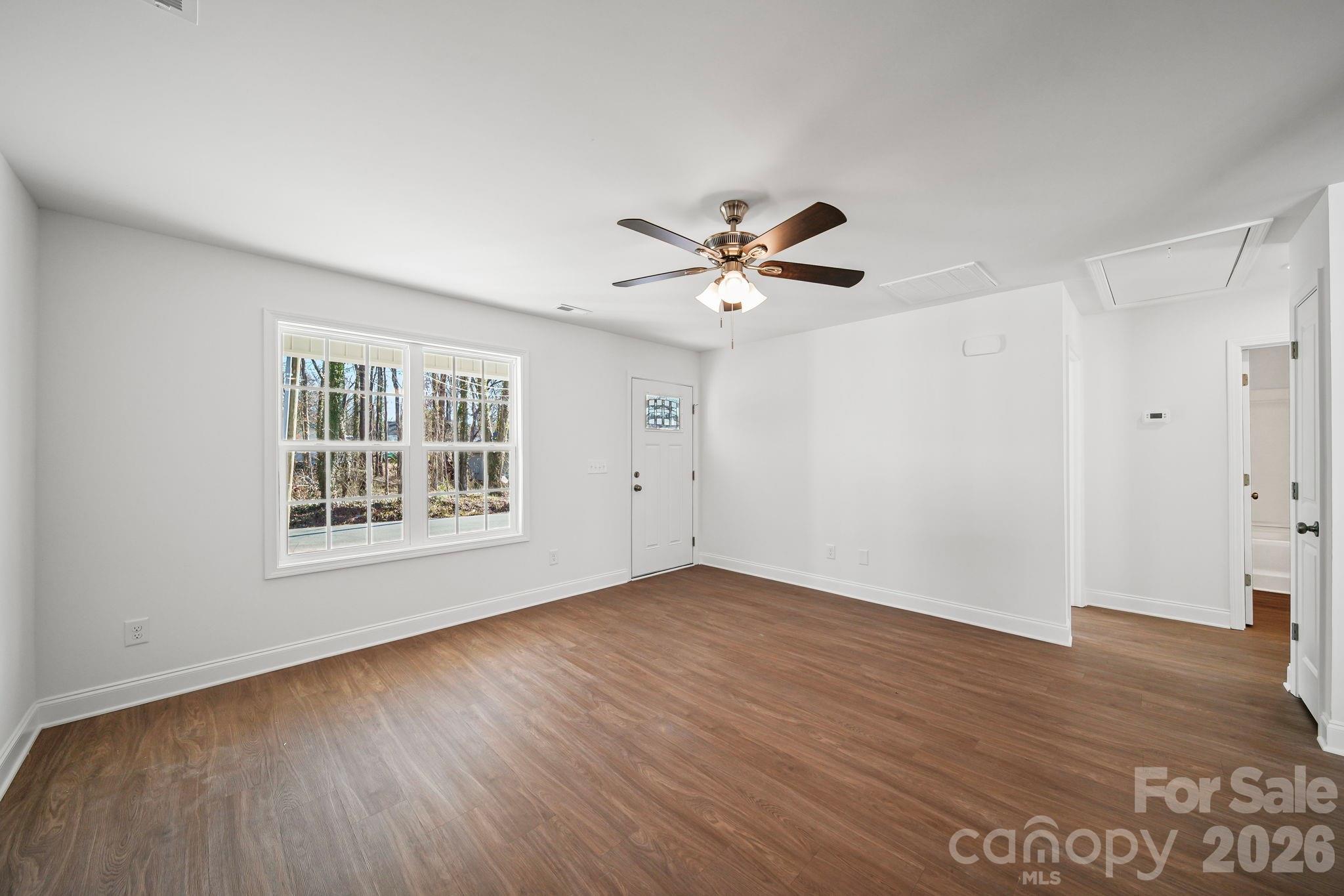 1129 Kenly Street