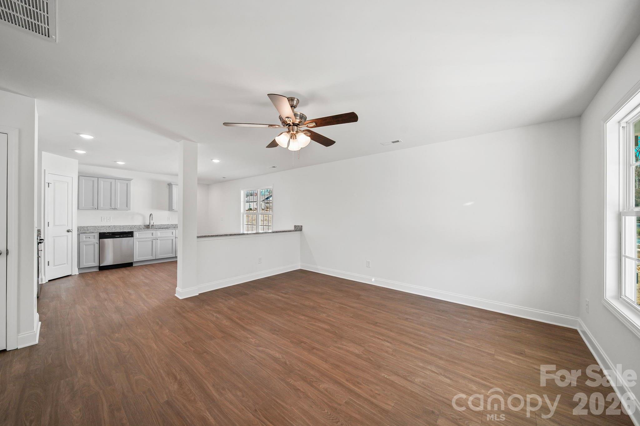 1129 Kenly Street