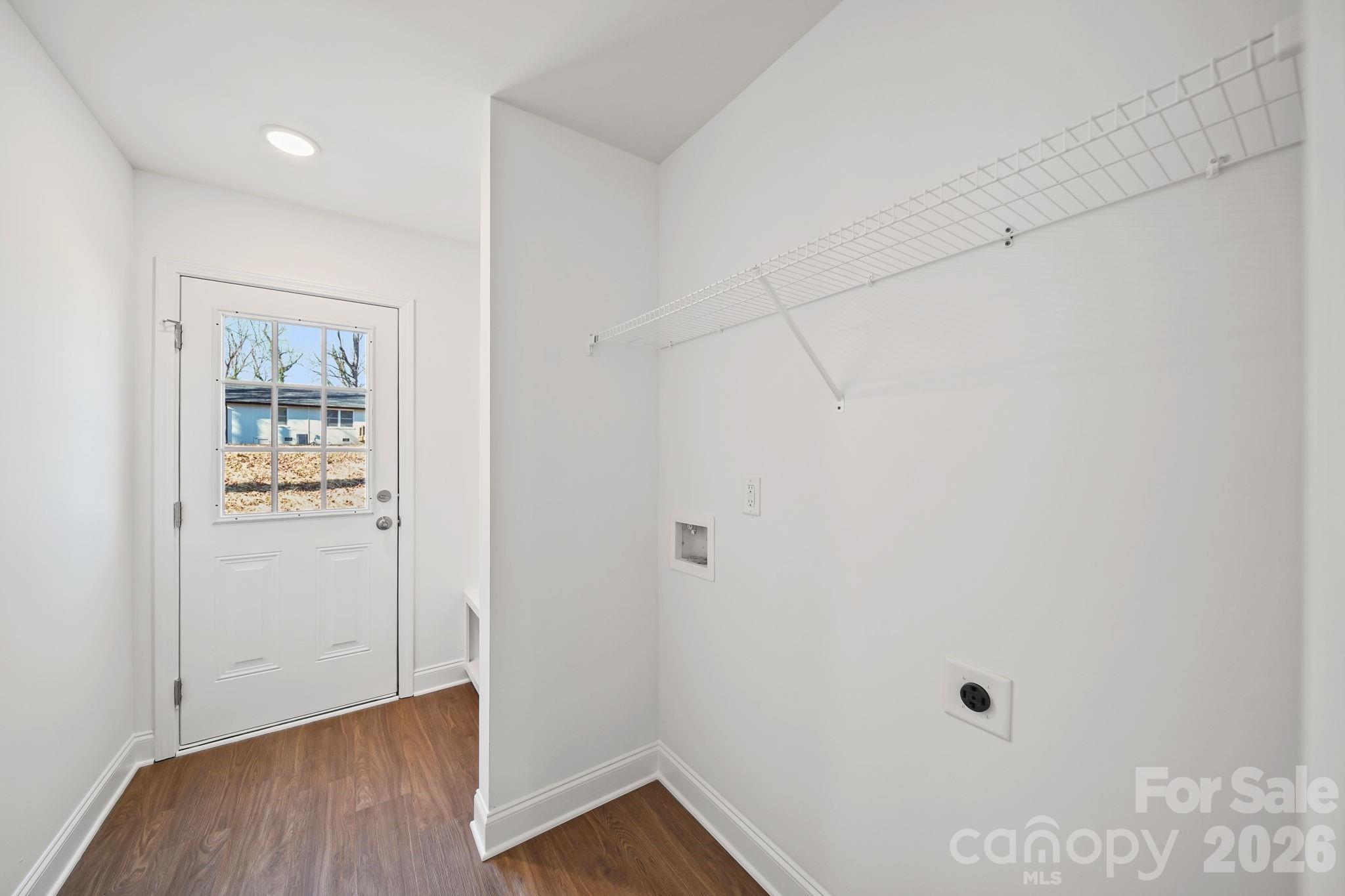 1129 Kenly Street