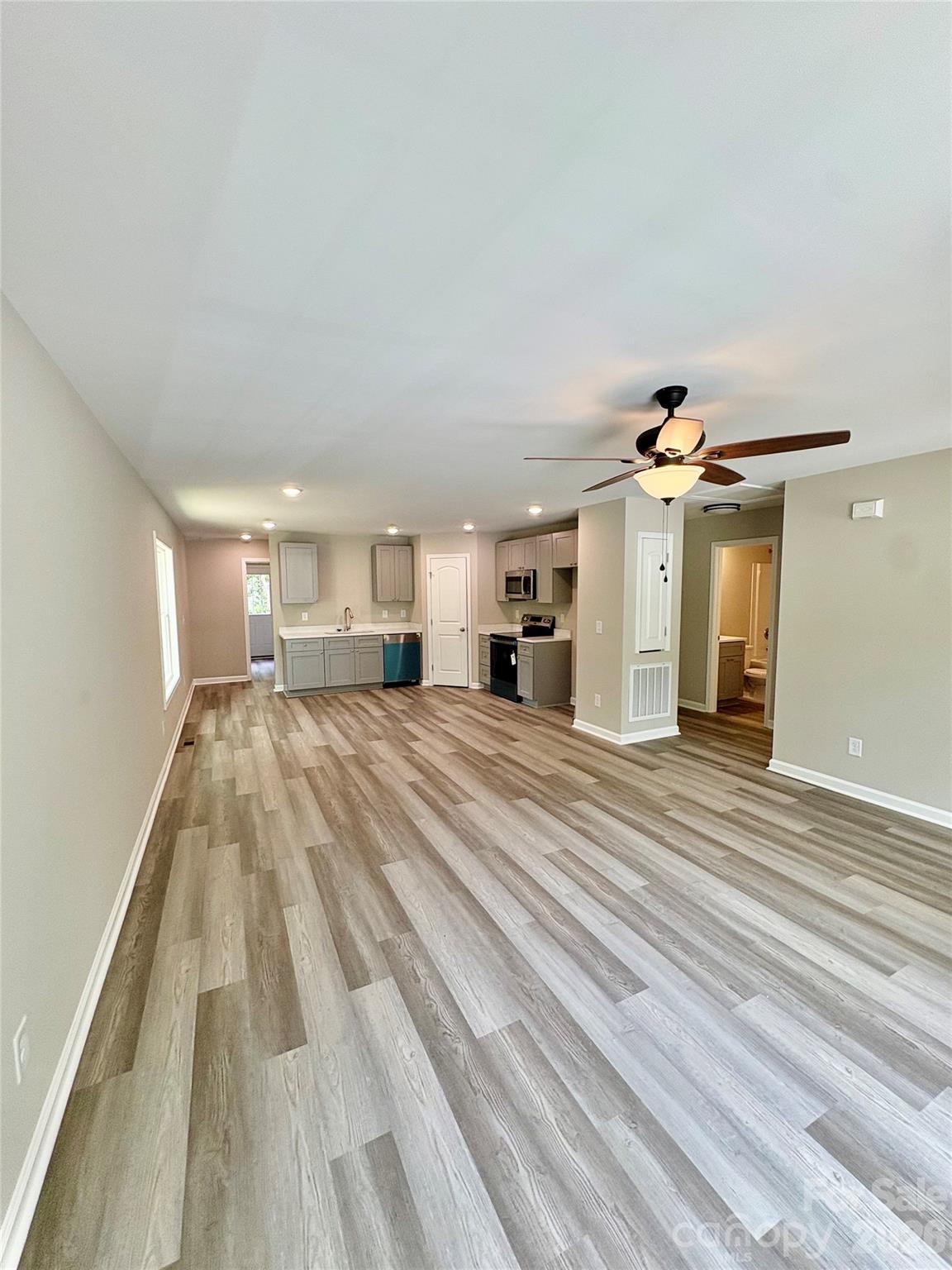 180 May Street NE