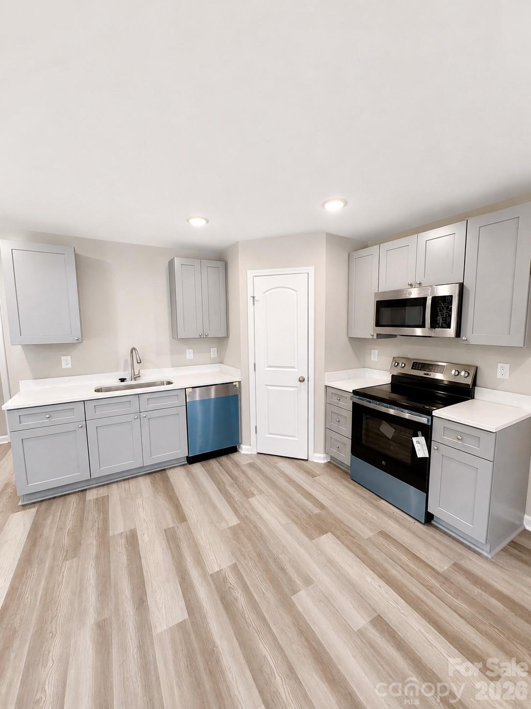 180 May Street NE