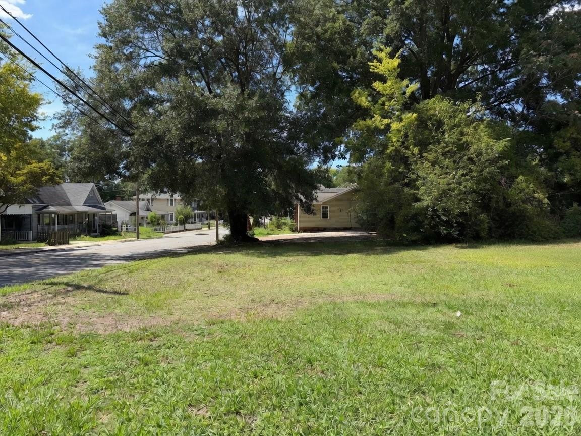 248 Buffalo Avenue NW Unit: 9
