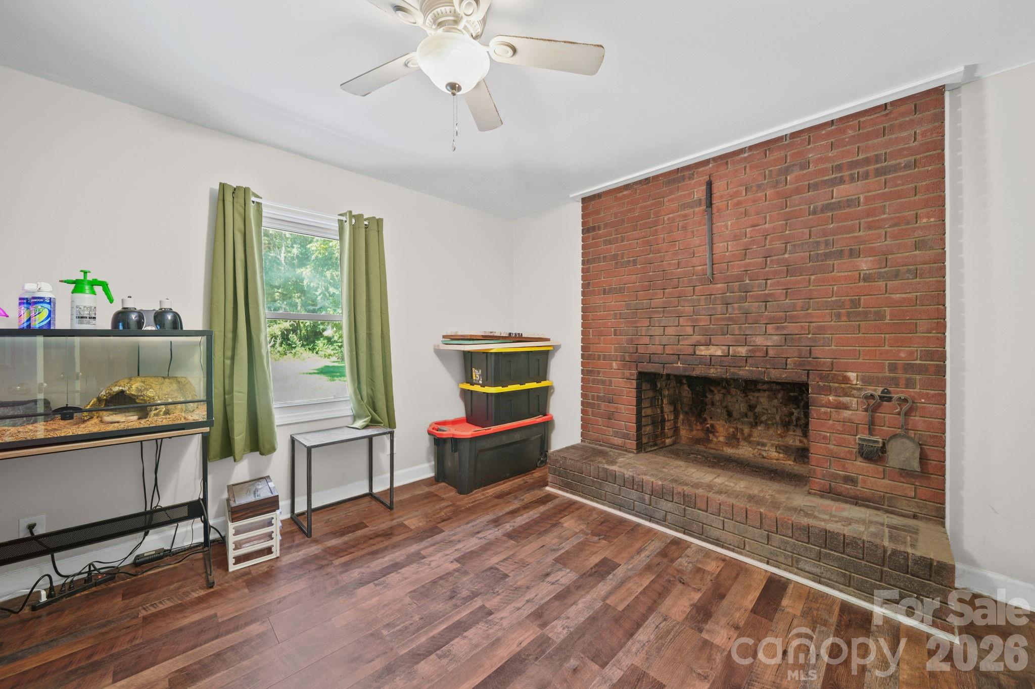 305 N Milford Drive