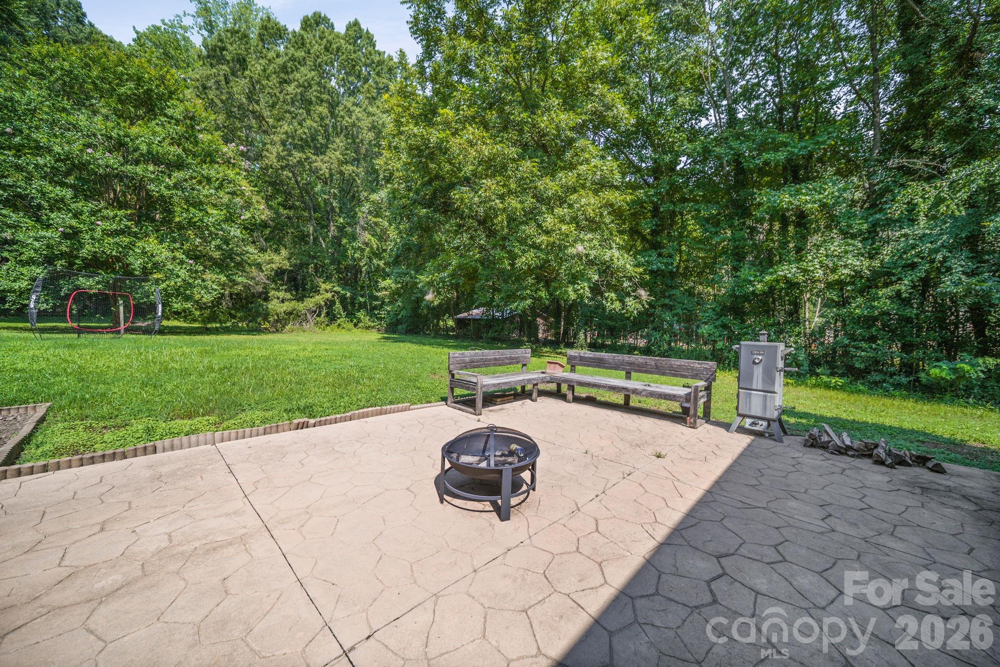 305 N Milford Drive
