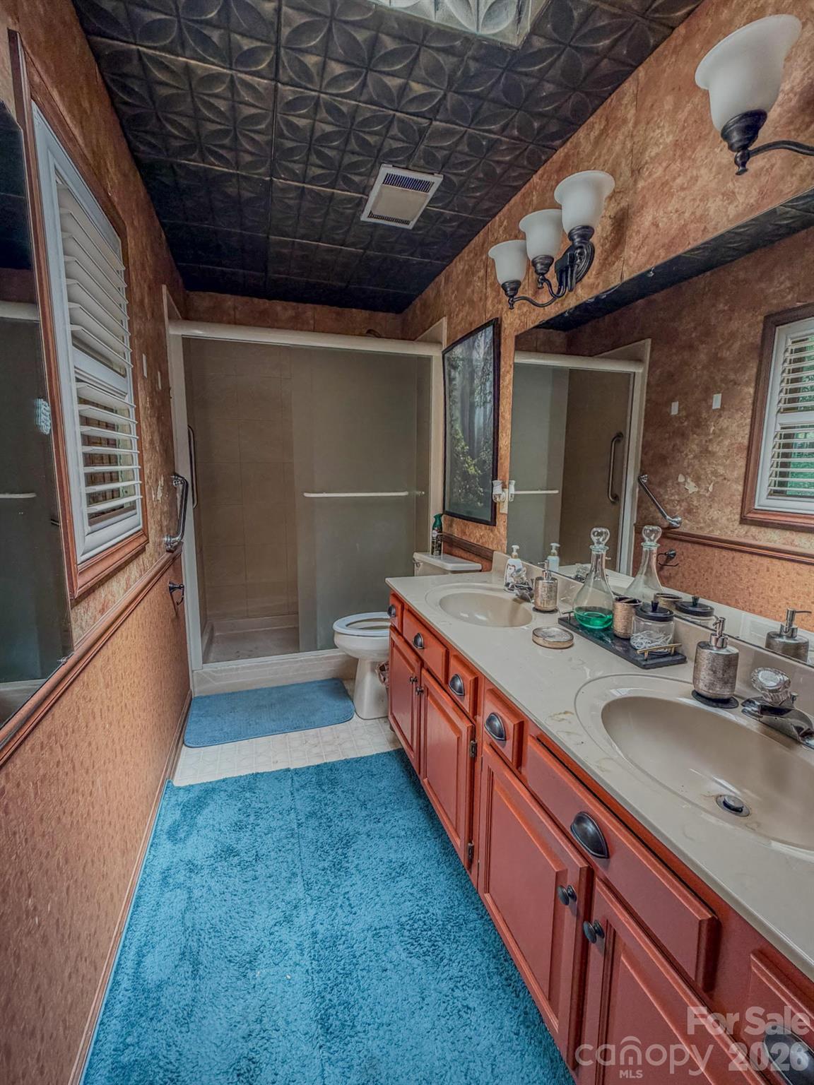 232 Island Creek Road