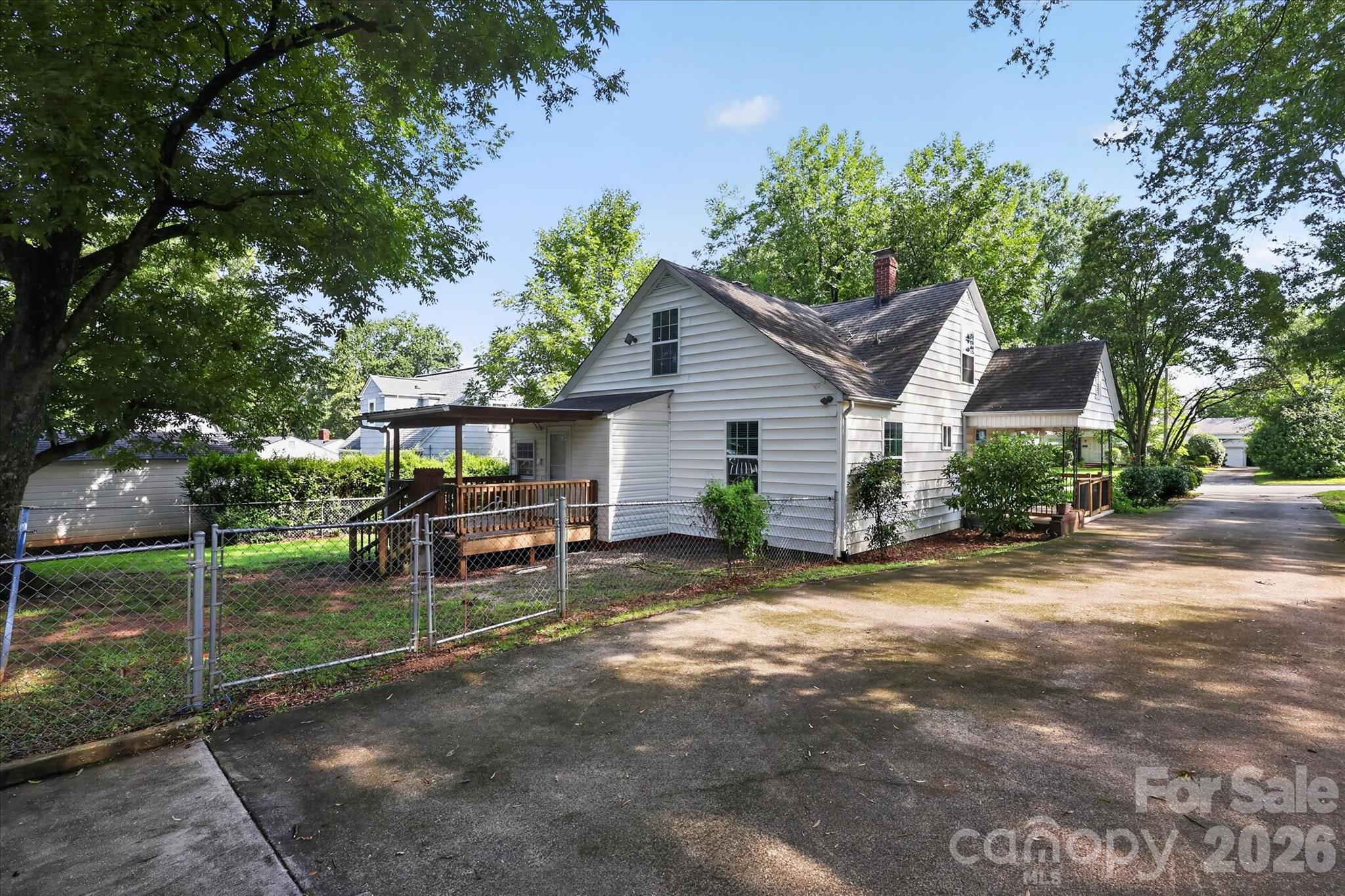 695 Wilmar Street NW