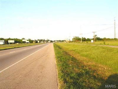0 N Outer Road