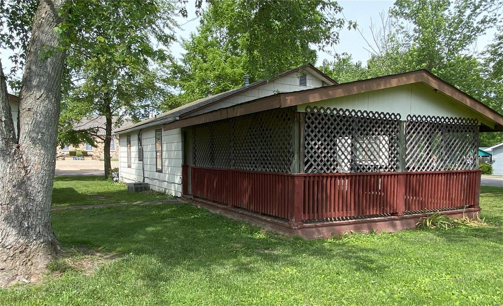 508 W Myrtle Street