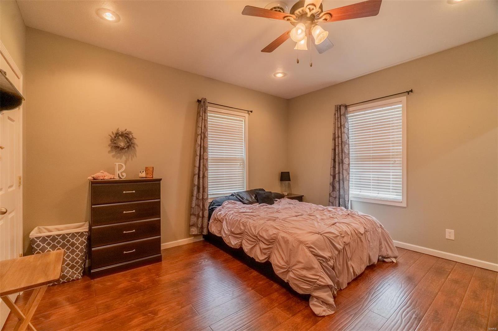 12130 Oak Ridge Drive