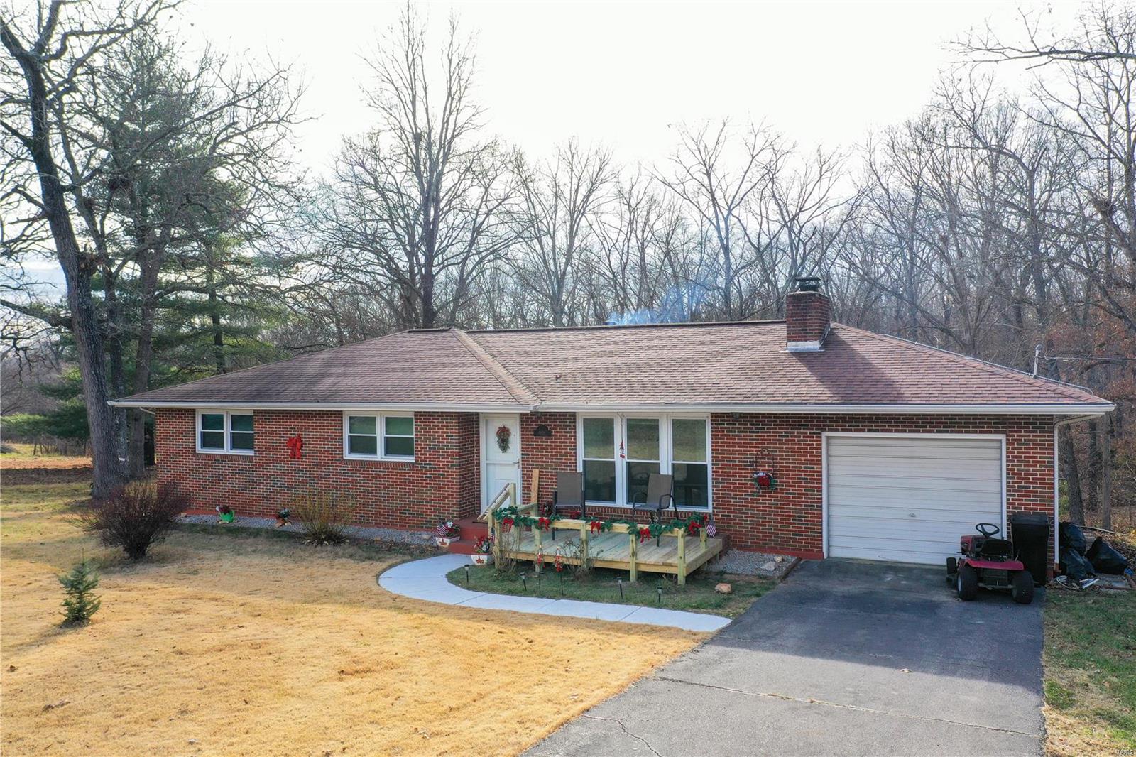 4808 E Highway 32