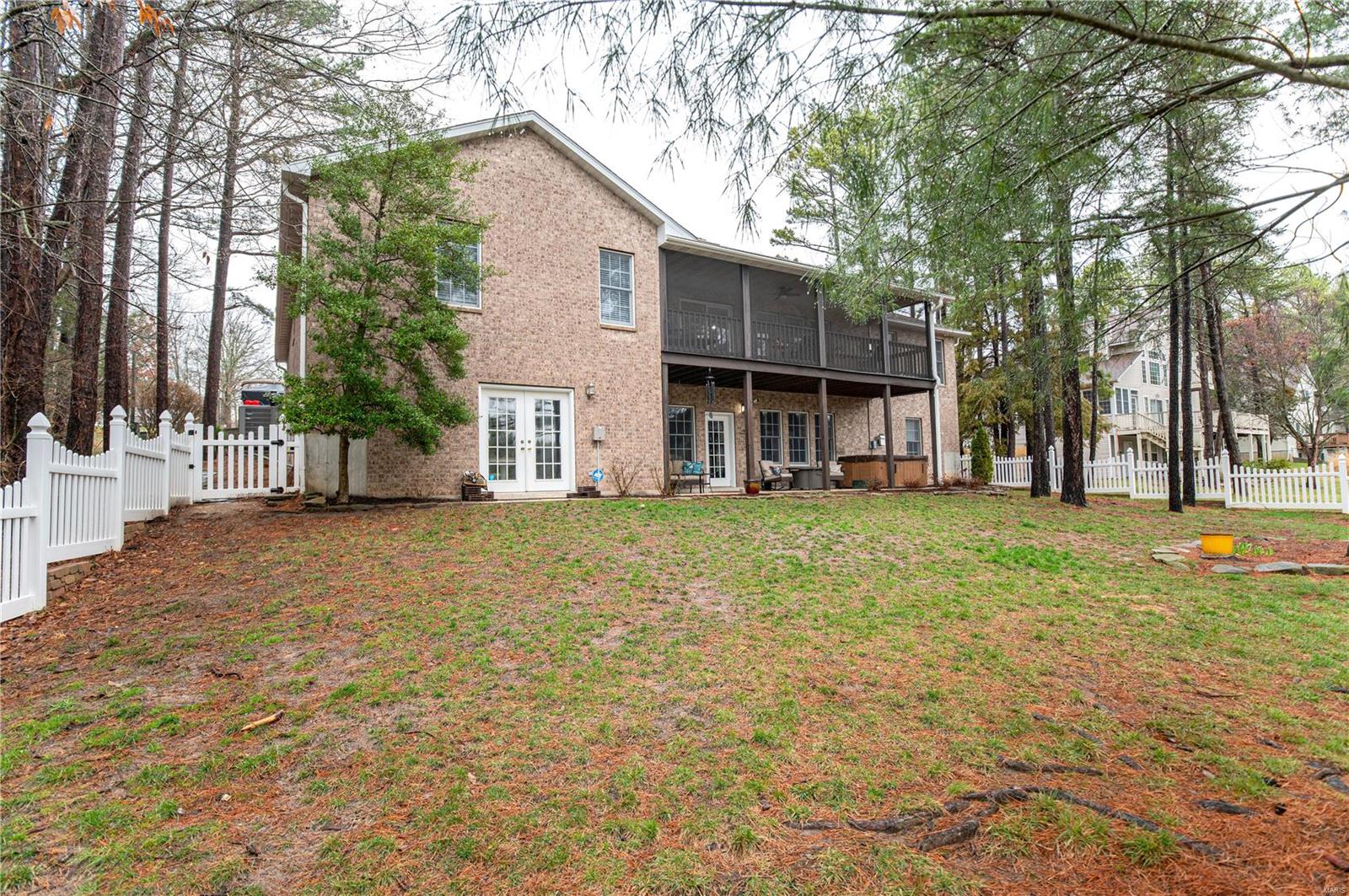 11730 Pine Forest Drive