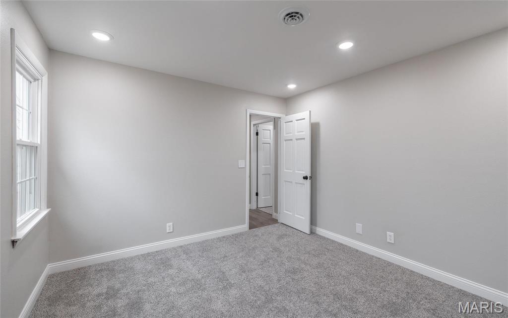 3 Hyer Court