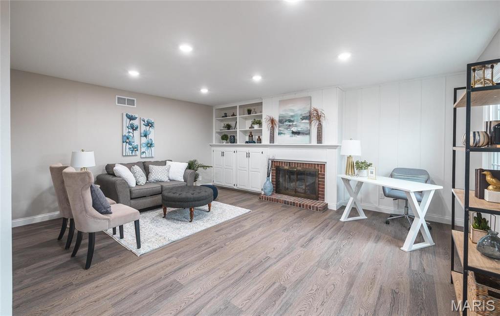 3 Hyer Court
